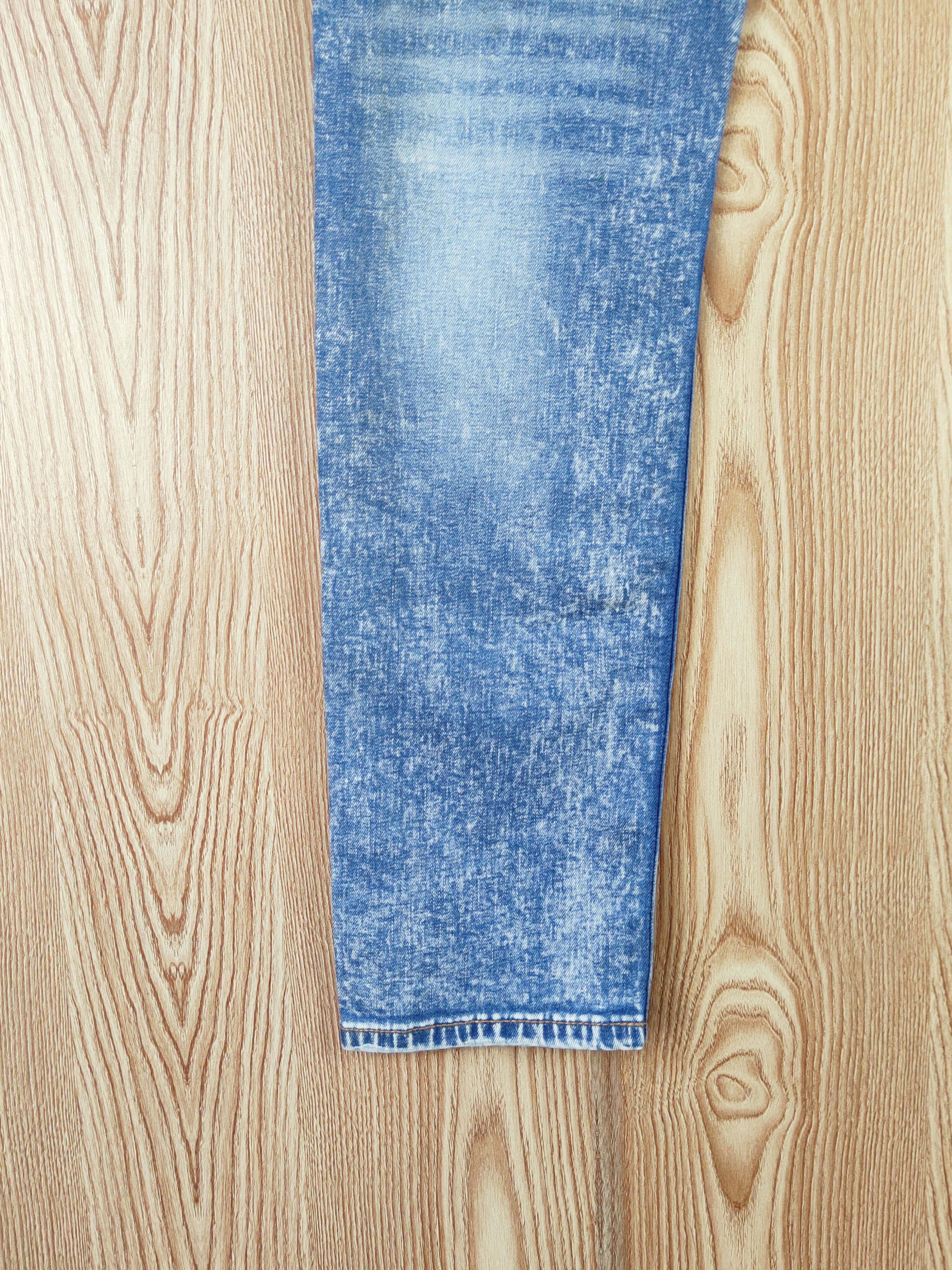 Japanese Brand Avail Blue Distressed Ripped Jeans #W022 Size US 33 - 9 Thumbnail