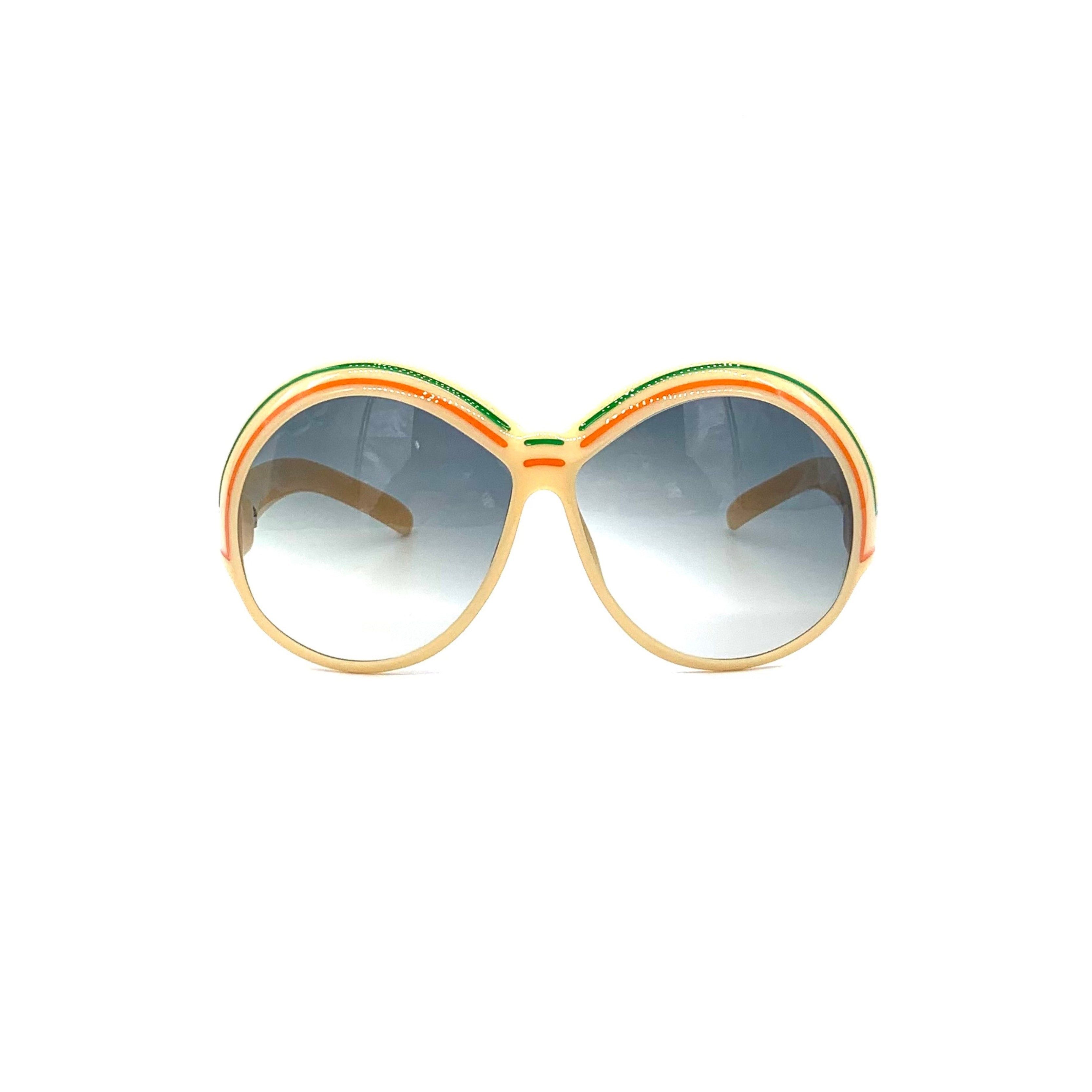 image of Dior Christian Dior Optyl Round Sunglasses in Black, Women's