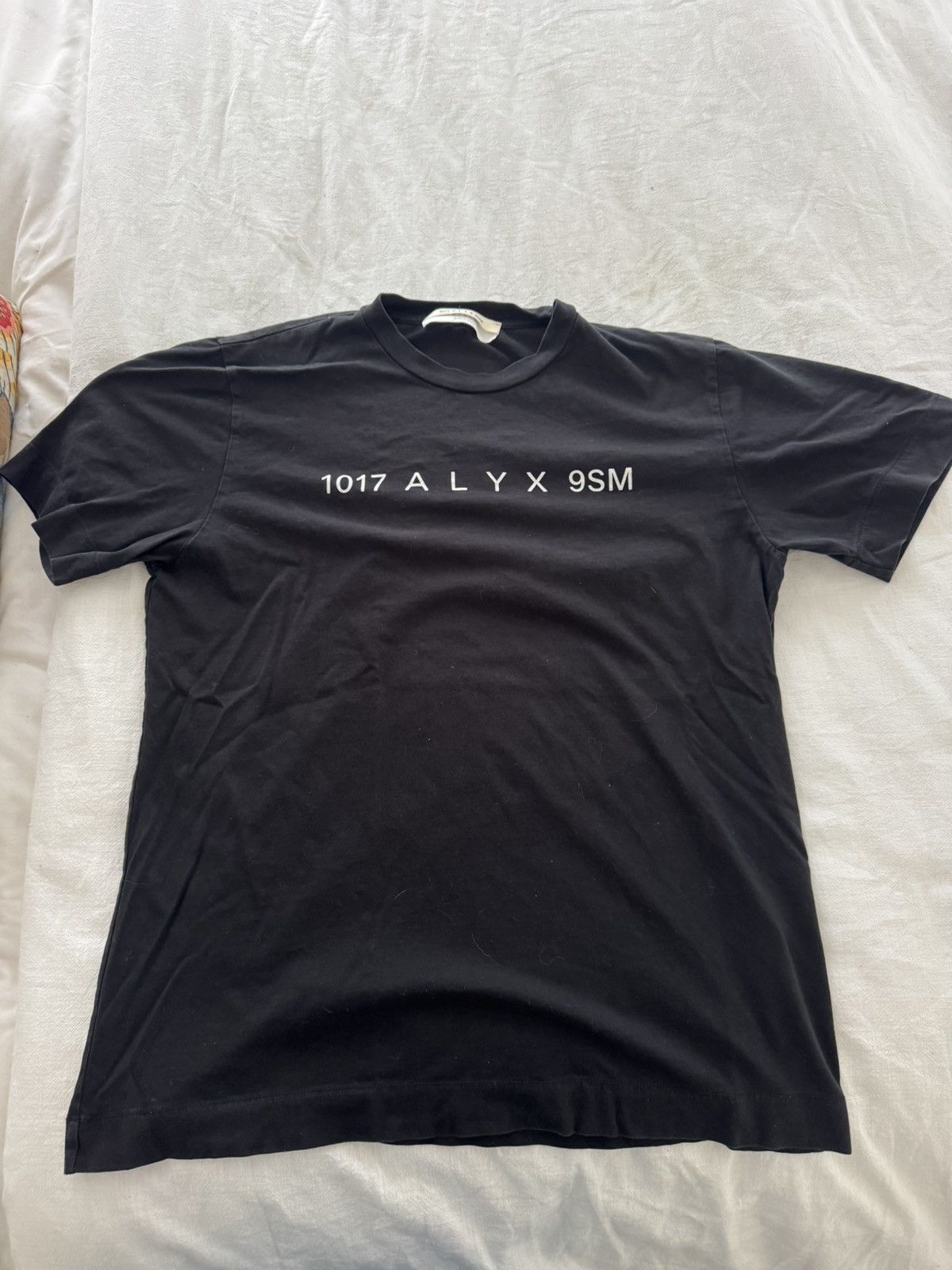 1017 ALYX 9SM 1017 ALYX 9SM Logo T-Shirt Size US XL / EU 56 / 4 - 1 Thumbnail