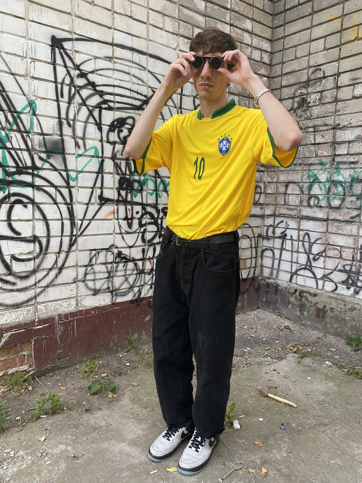 Vintage Blokecore Vintage Brazil #10 RONALDINHO Soccer Jersey Size US XXL / EU 58 / 5 - 11 Thumbnail