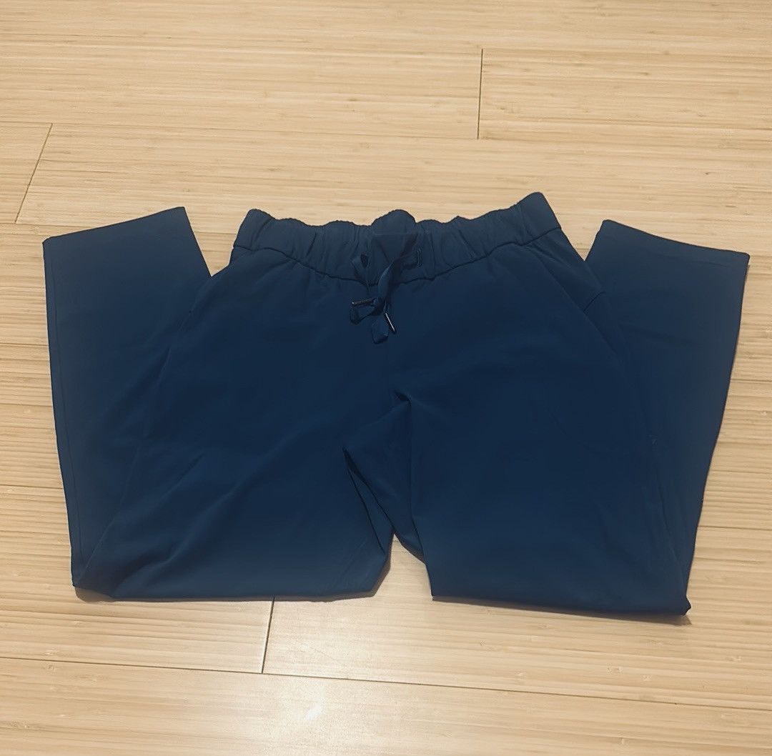Lululemon NWOT Lululemon On the Fly 7/8 Pant in Code Blue size 4 Size 27" / US 4 / IT 40 - 5 Thumbnail