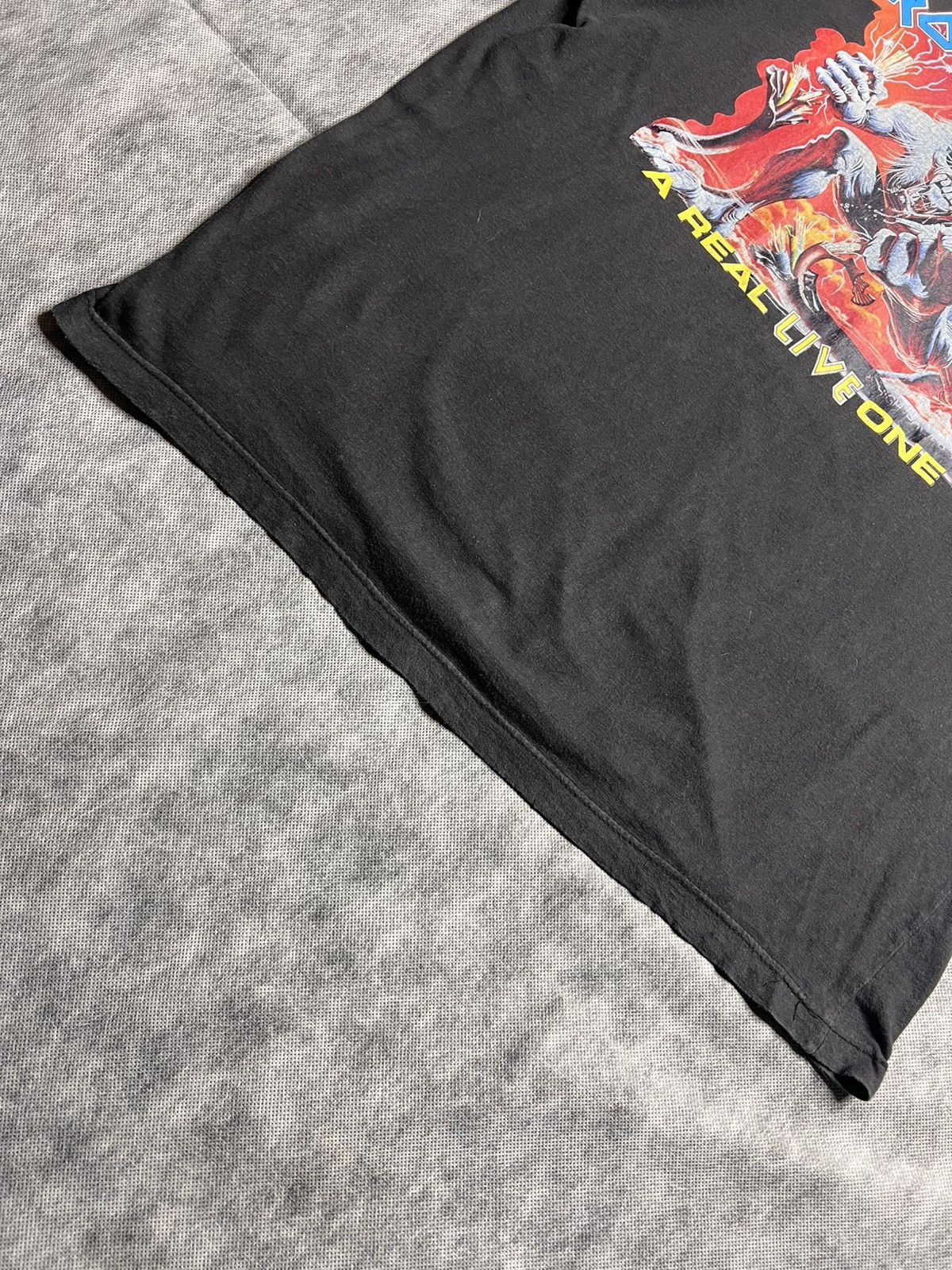 Iron Maiden Vintage Iron Maiden A Real Live One T-Shirt Size US XXL / EU 58 / 5 - 6 Thumbnail