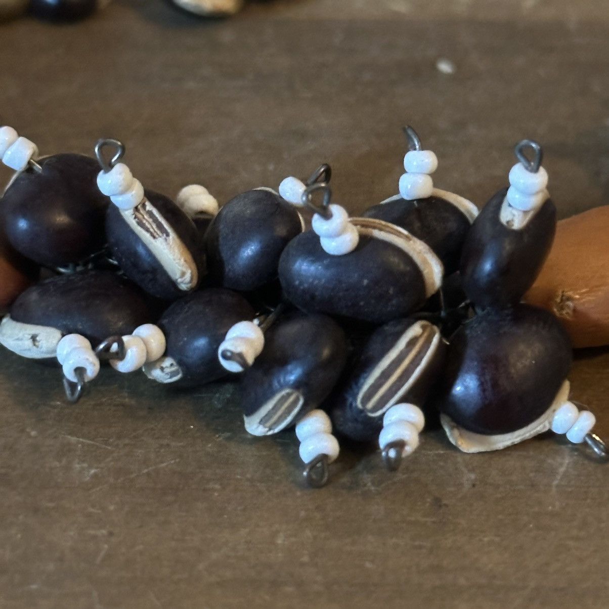 Vintage Vintage bean bead necklace Size ONE SIZE - 3 Thumbnail