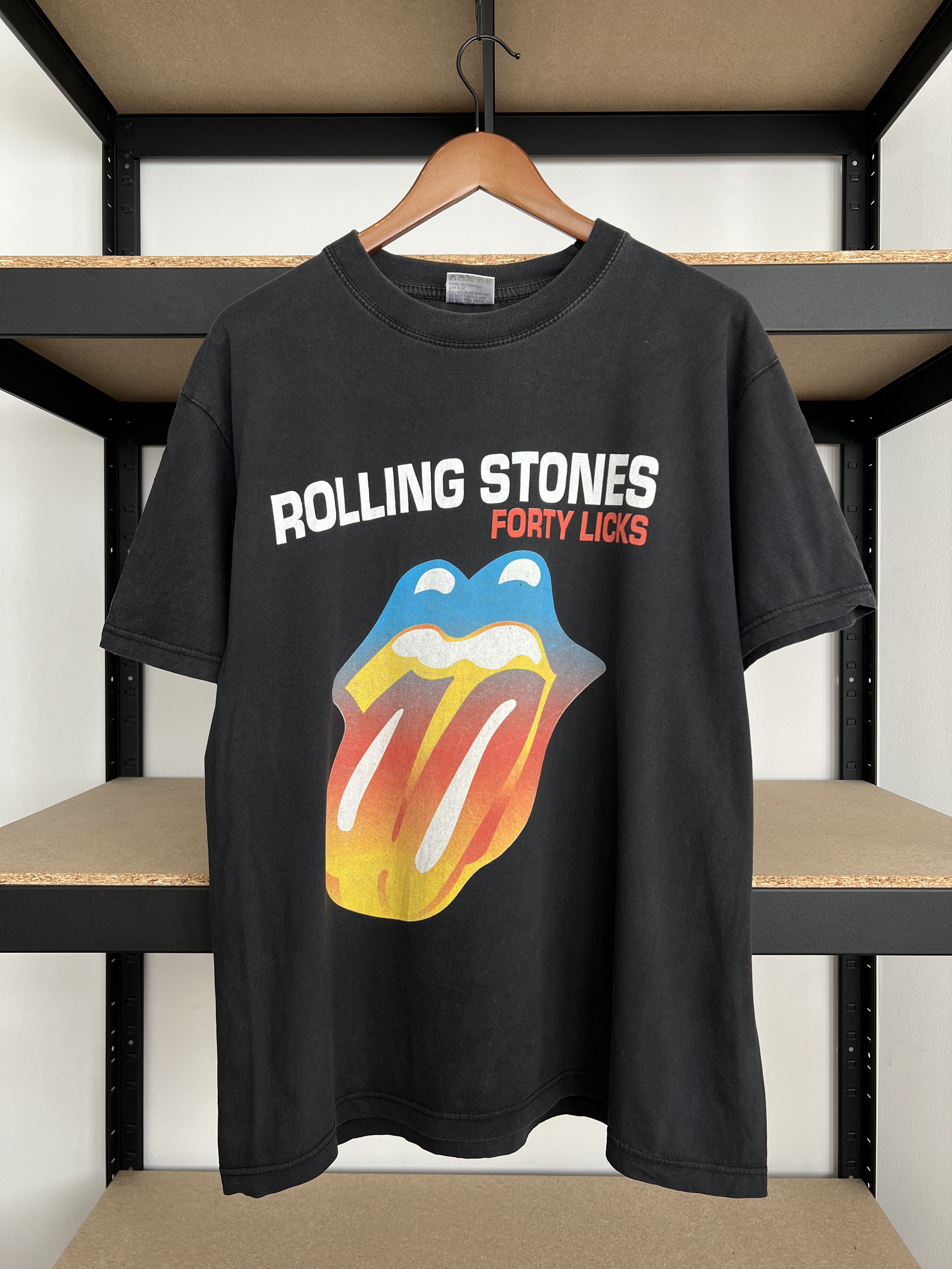 Band Tees Vintage 2003 Rolling Stones Forty Licks Tour Black T-shirt Size US L / EU 52-54 / 3 - 3 Thumbnail