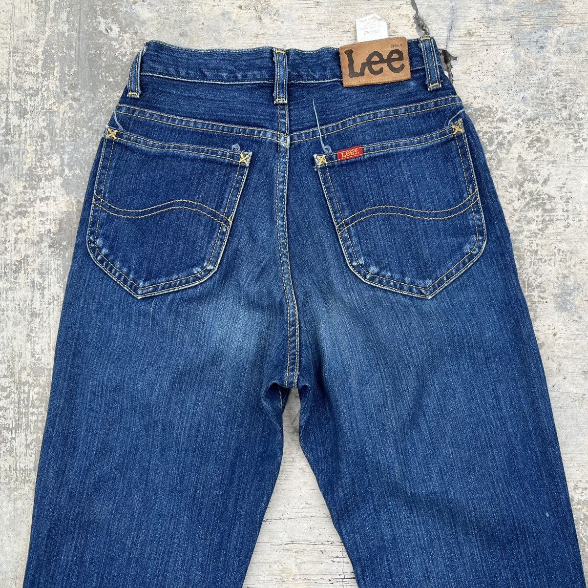 Lee Lee Lady’s Flare Denim Jeans Size 24x33 Size 24" / US 00 / IT 34 - 4 Thumbnail