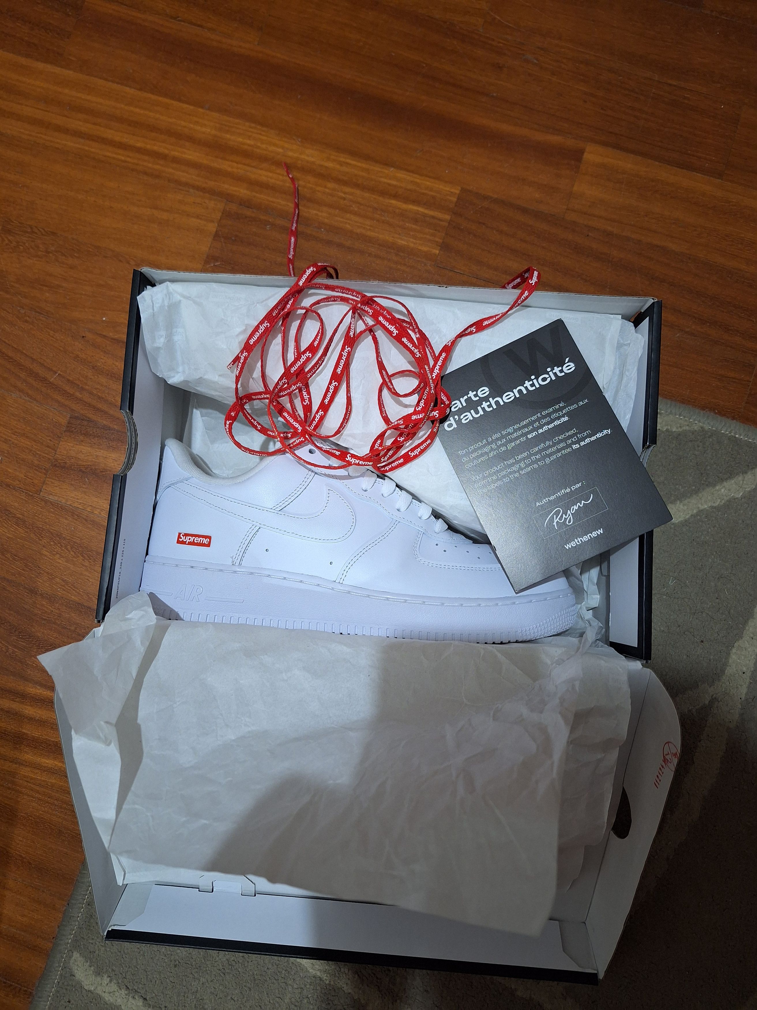 Nike × Supreme Air force 1 low x supreme Size US 11 / EU 44 - 3 Thumbnail