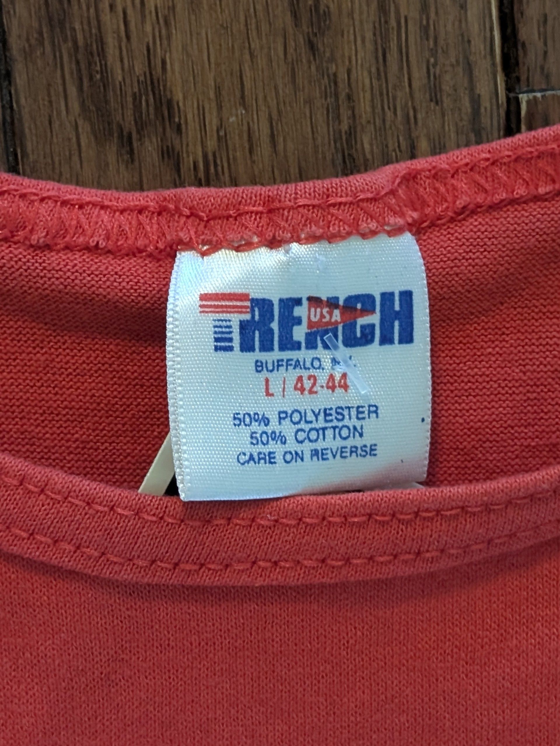 Trench USA 90's Cincinnati Reds Trench Tank top Made in USA- Size L Size US L / EU 52-54 / 3 - 4 Thumbnail