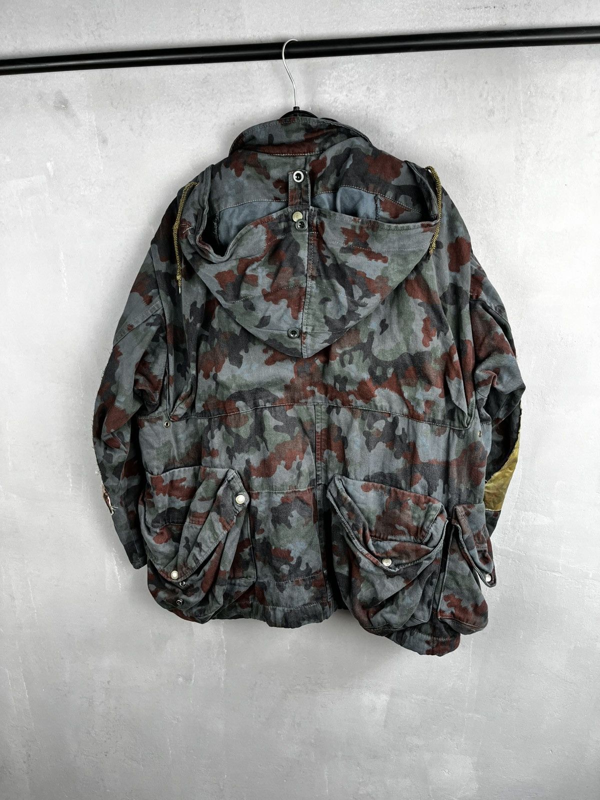 Vintage Vintage Very rare multi-pocket swiss army jacket Size US L / EU 52-54 / 3 - 2 Thumbnail