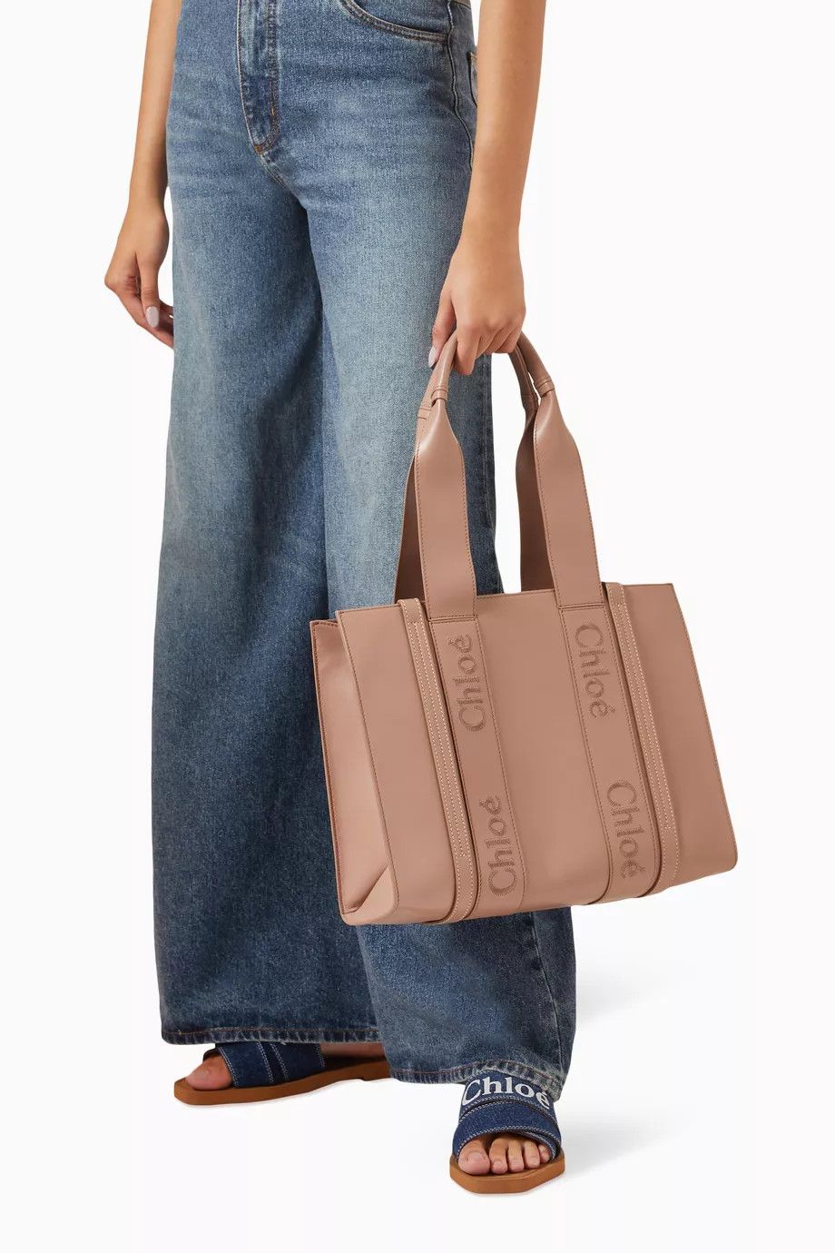 Chloe oc11z0525 Size: OS / Medium Woody Tote Bag in Dark Nude Size ONE SIZE - 2 Thumbnail