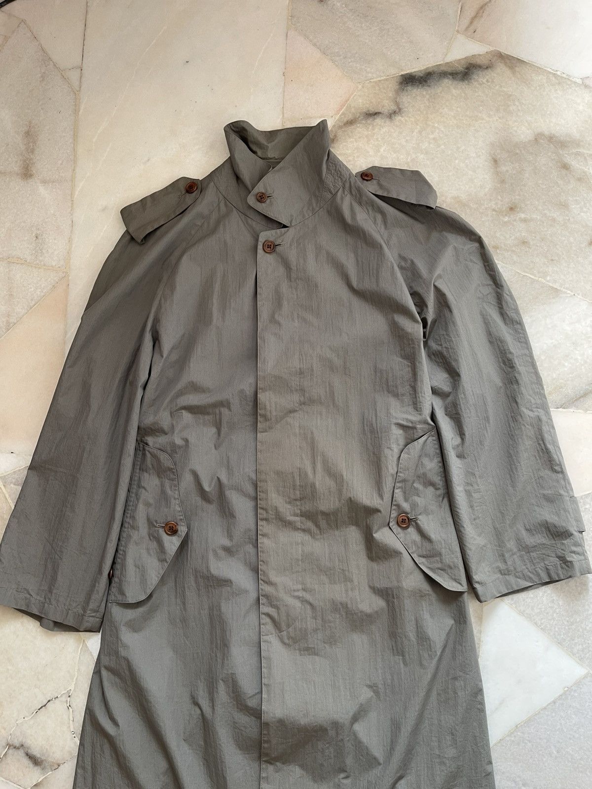 Burberry Vintage Burberry Nylon Long Coat b2 Size US L / EU 52-54 / 3 - 14 Thumbnail