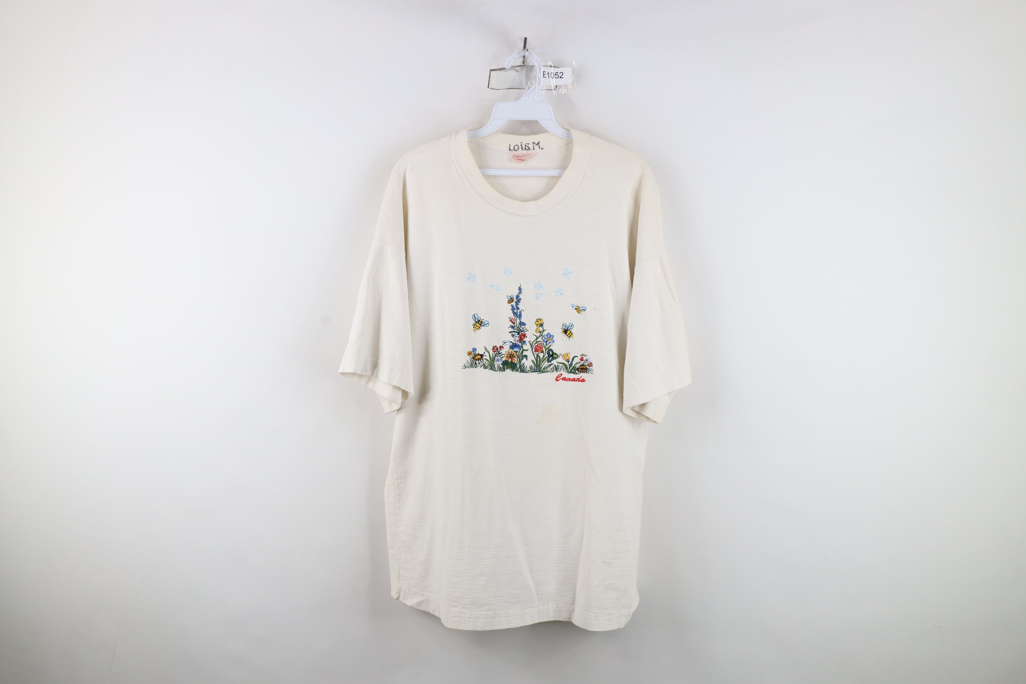 Vintage Vintage 90s Streetwear Canada Bees Flower Ribbed T-Shirt Size L / US 10 / IT 46 - 1 Thumbnail