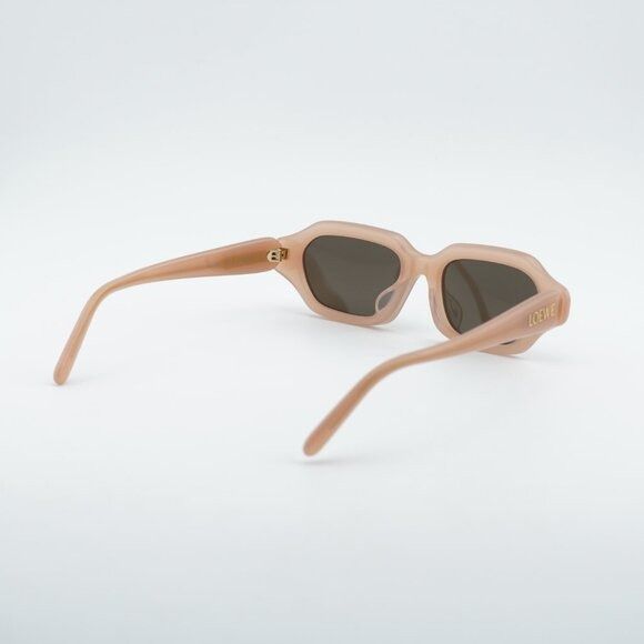 Loewe Loewe LW40157U 72E Sunglasses Shiny Pink Rectangle Frame Size ONE SIZE - 4 Thumbnail