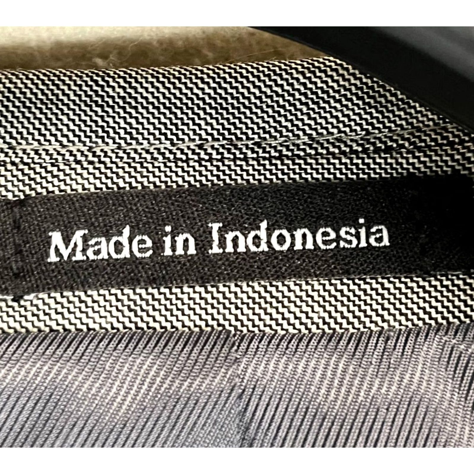 Egara EGARA Blazer Slim Fit 100% Wool Gray Men 36R Regular Notch Lapel 2-Button Single-Breasted Jacket, Designer, Modern, Business Formal Size 36R - 5 Thumbnail