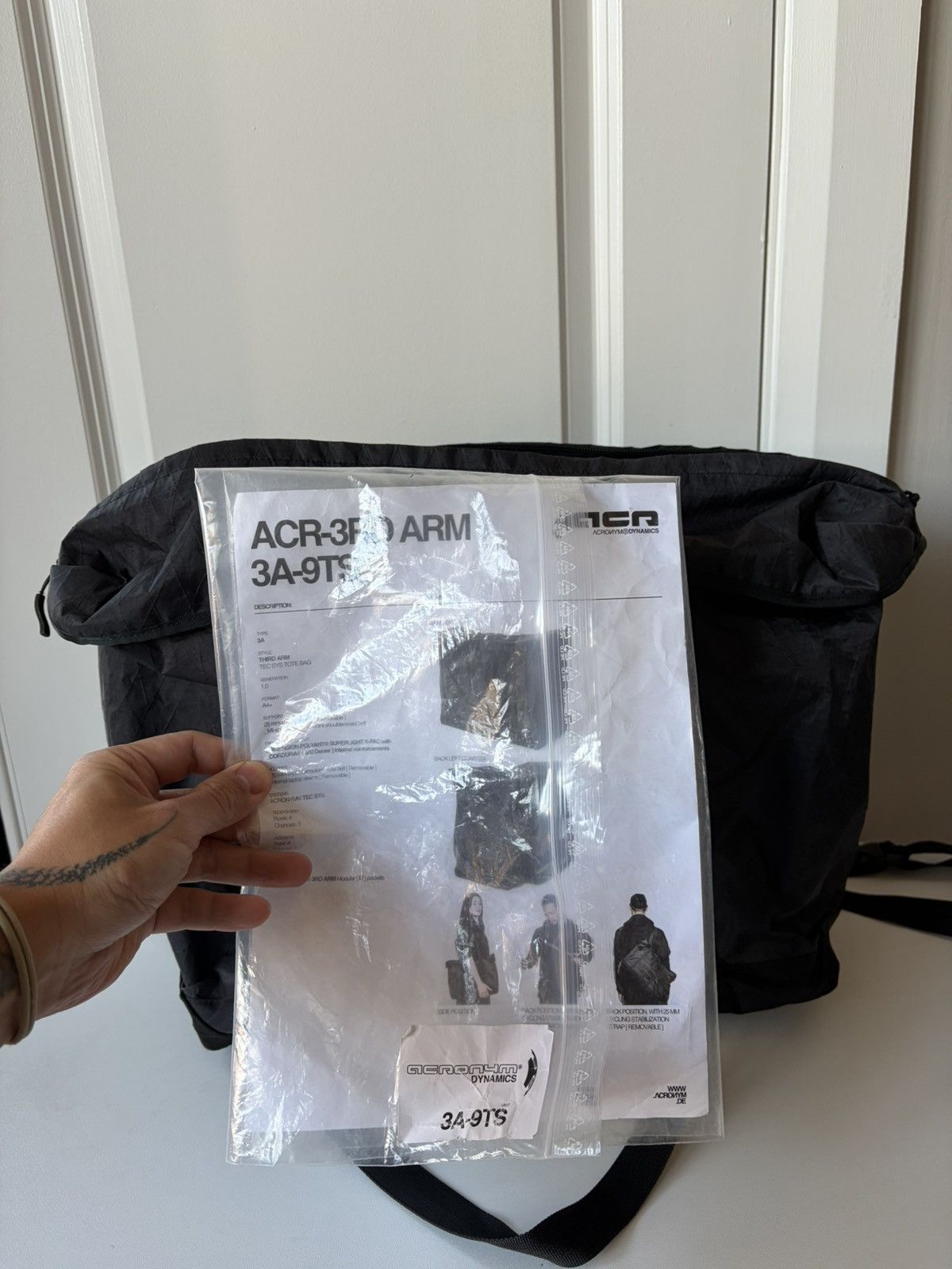 Acronym ACR-3RD ARM 3A-9TS Size ONE SIZE - 9 Thumbnail