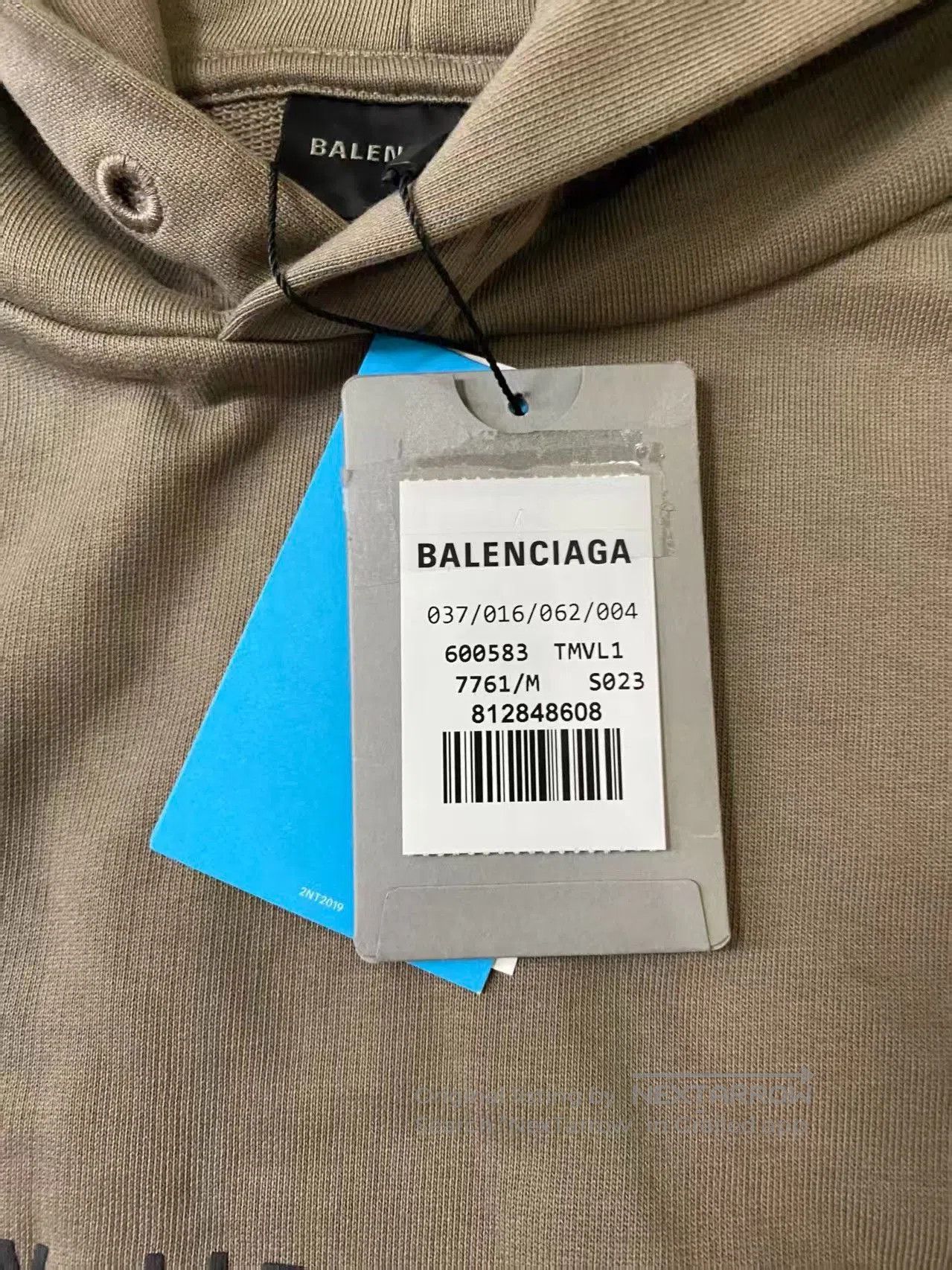 Balenciaga Balenciaga Solid Color Hoodie. Size US M / EU 48-50 / 2 - 4 Thumbnail