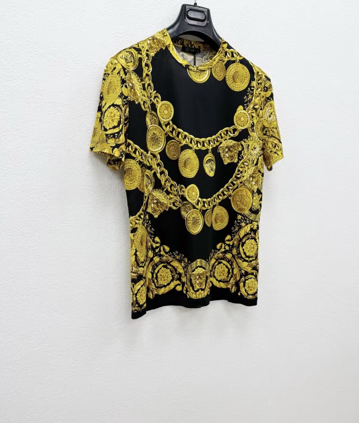 Versace VERSACE 100% Cotton Short Sleeve T-shirt J30 Size US L / EU 52-54 / 3 - 2 Thumbnail