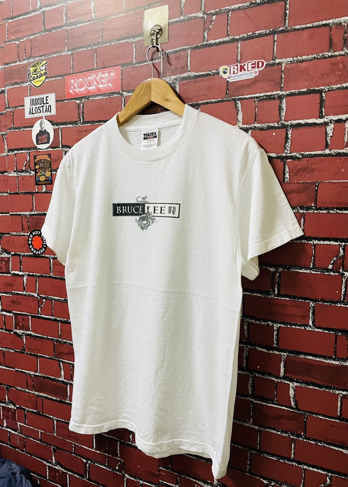 Other BRUCE LEE X UNIVERSAL STUDIO SHIRTS 90s Size US M / EU 48-50 / 2 - 3 Thumbnail