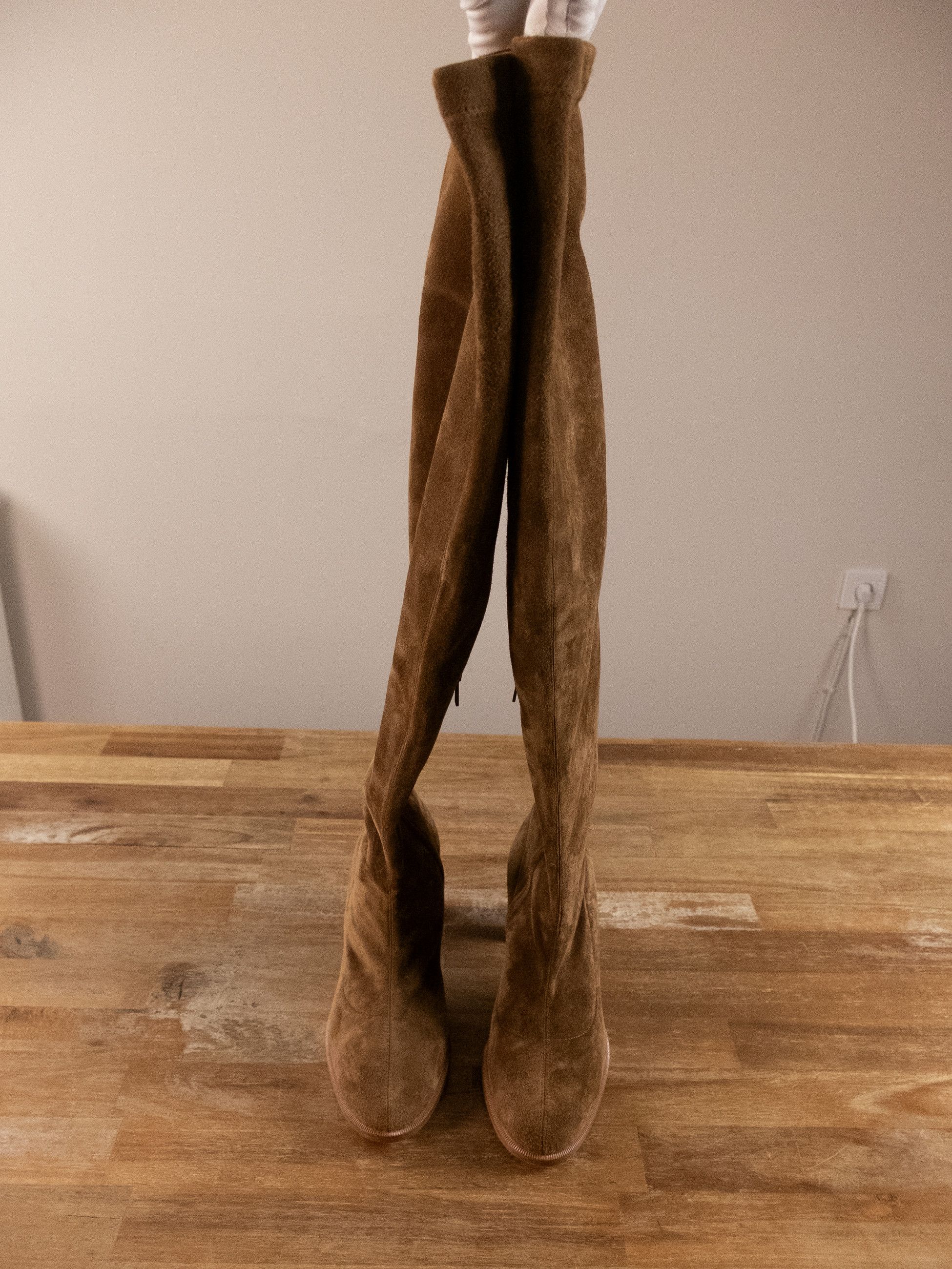 Christian Louboutin CHRISTIAN LOUBOUTIN Stretchadoxa brown suede tall boots 7 37 Size US 7 / IT 37 - 4 Thumbnail