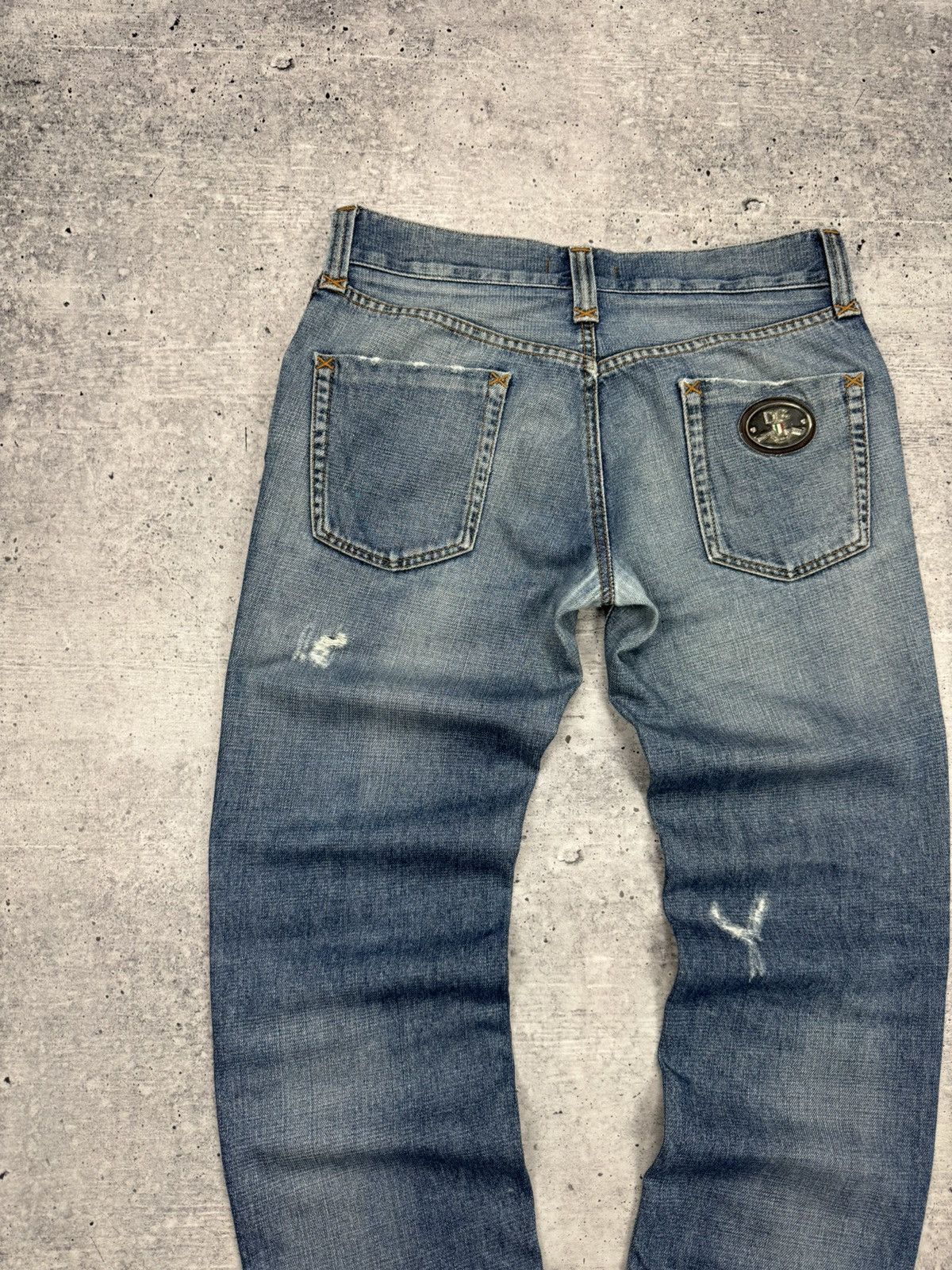 Dolce & Gabbana × Vintage Dolce&Gabbana Metal Pocket Big Logo Blue Stonewashed Jeans Size US 32 / EU 48 - 22 Thumbnail