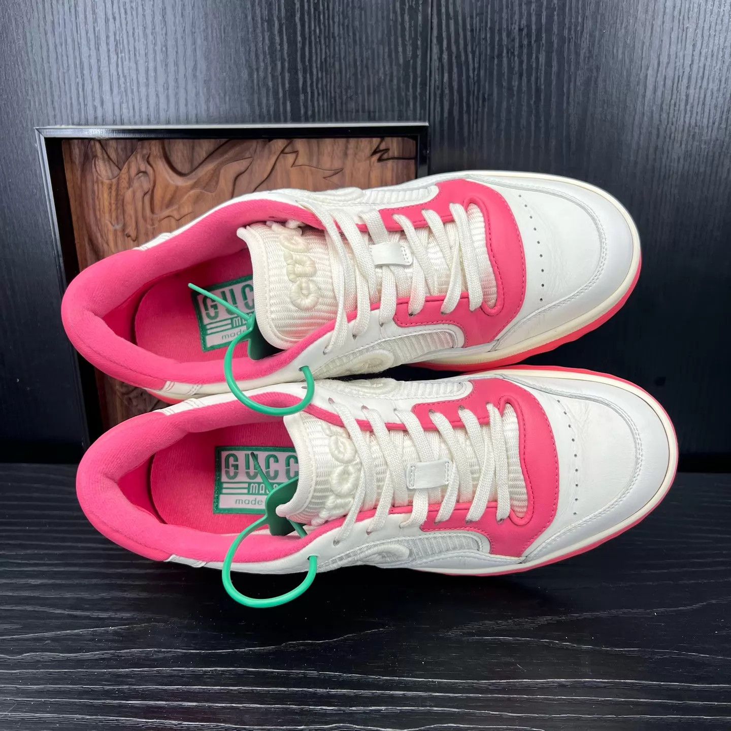 Gucci Gucci Mac80 Pink White 38 Near New Box & Accs Size US 7.5 / IT 37.5 - 2 Thumbnail