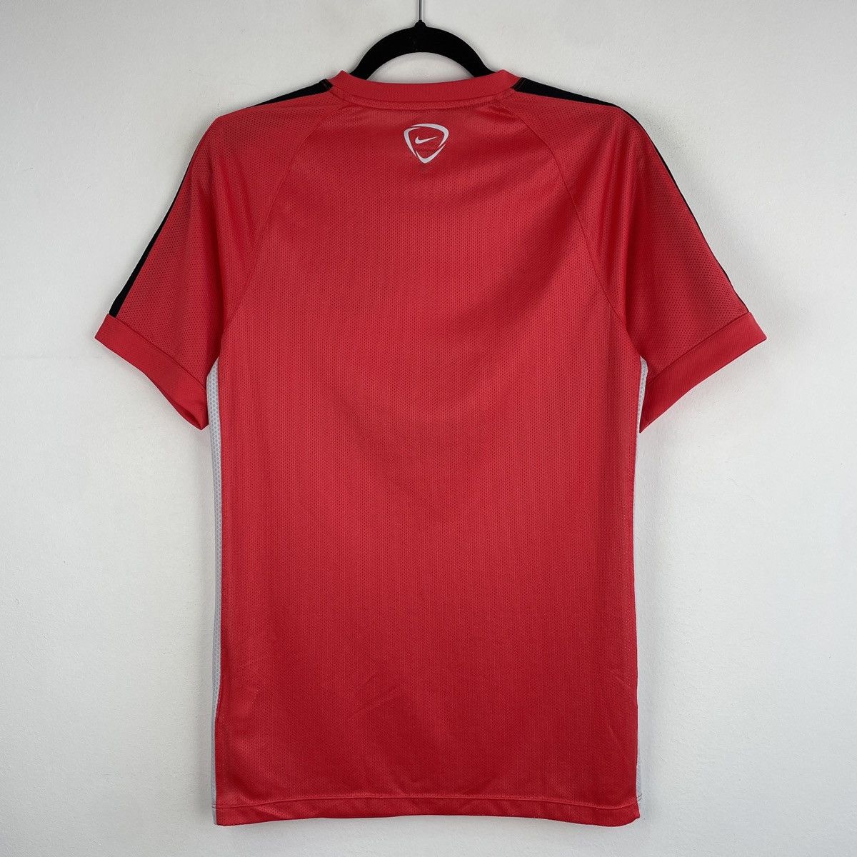 Nike Paris Saint-Germain Nike Training Jersey PSG 2015 sz S Size US S / EU 44-46 / 1 - 6 Thumbnail