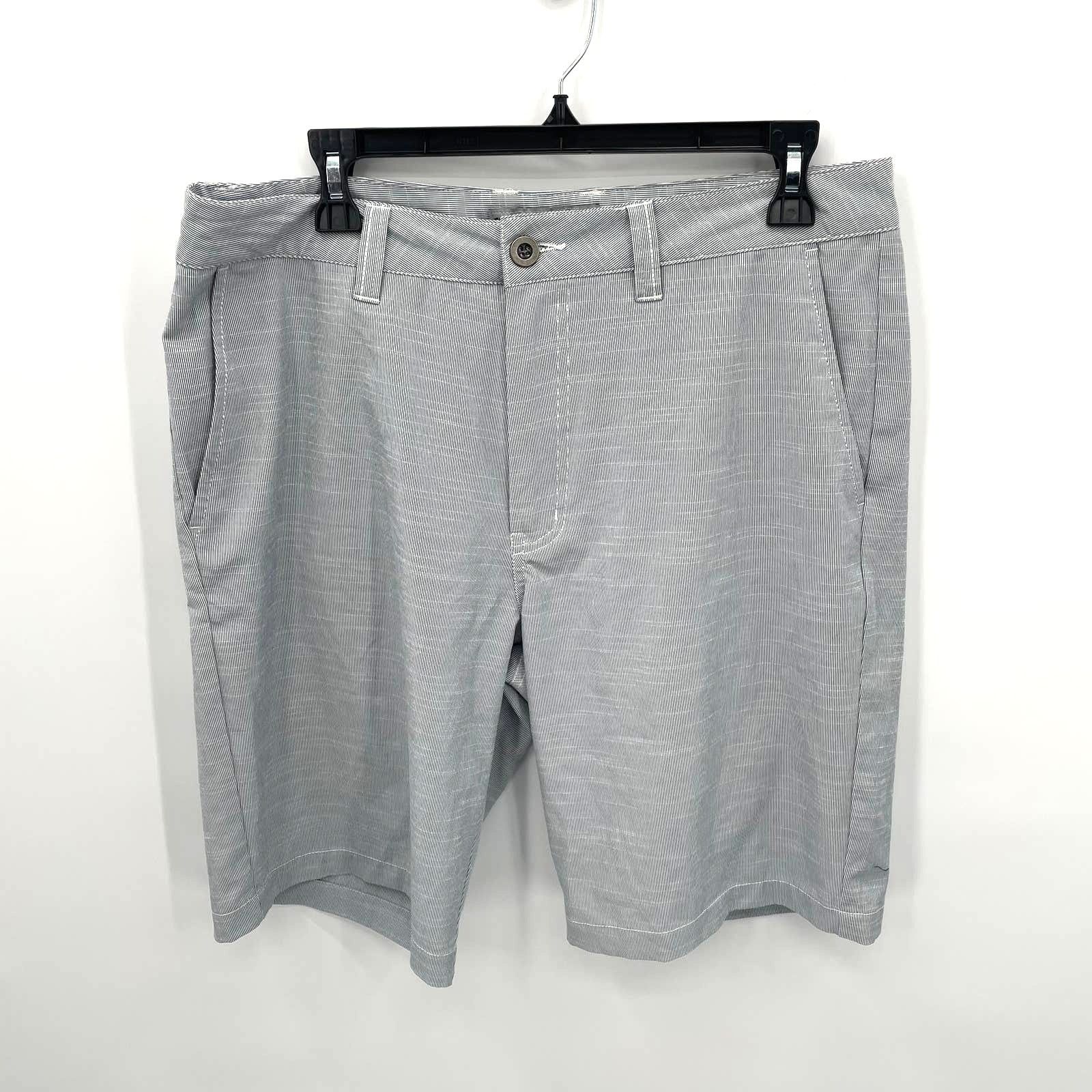 TravisMathew TRAVIS MATHEW Men's All in Golf Shorts // 34 Size US 34 / EU 50 - 2 Thumbnail