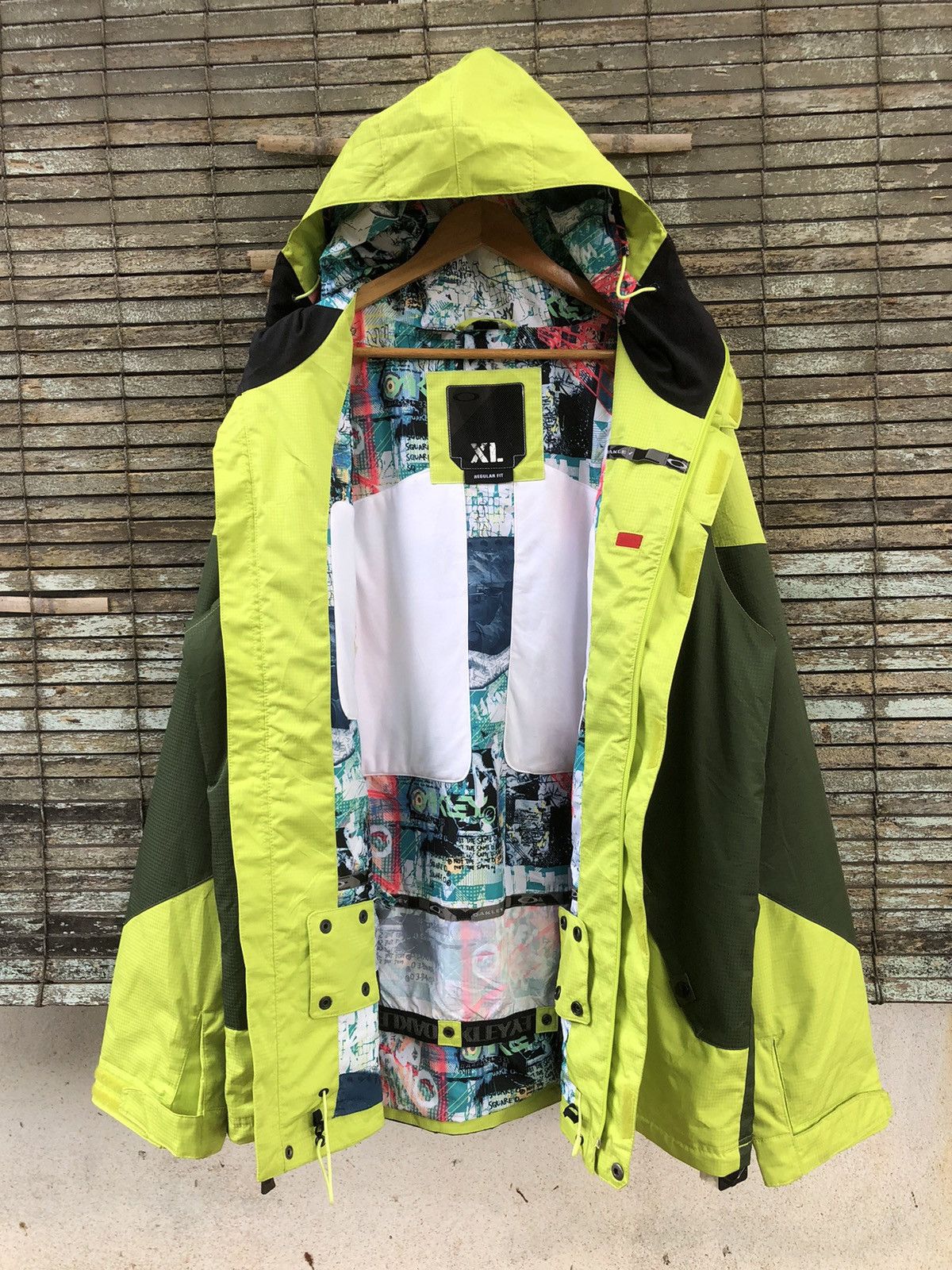 Oakley Thinsulate Snap Storm Skirt Regular Fit Snow Jacket