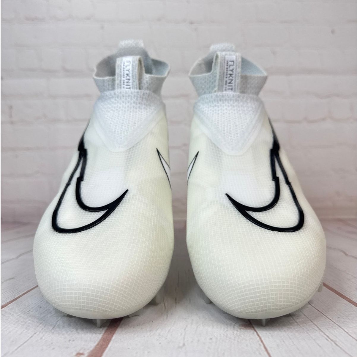 Nike Alpha Menace Elite 3 White Platinum Football Cleats