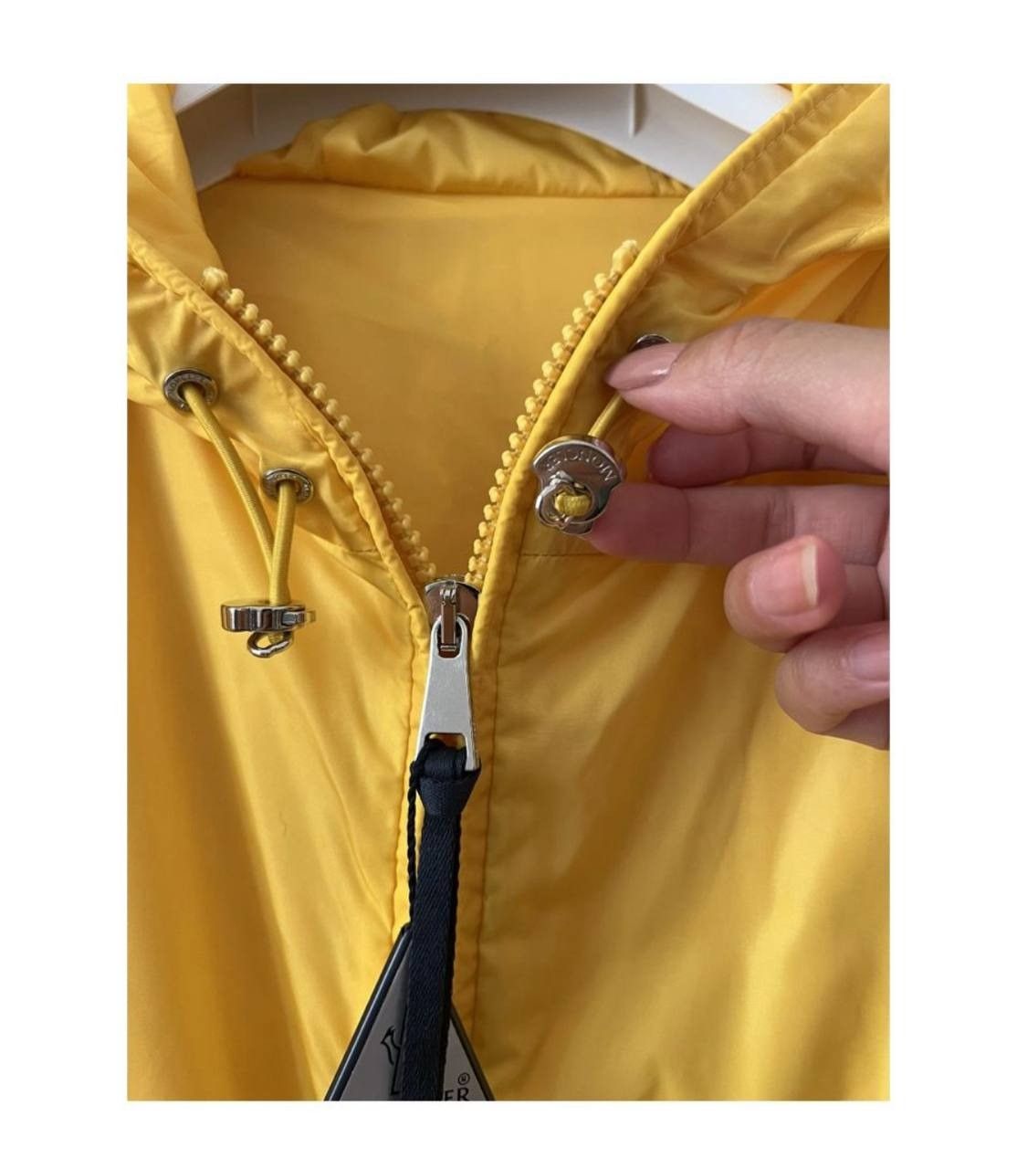 Moncler o1B3y1r0526 Cecile Windbreaker Jacket in Yellow Size XS / US 0-2 / IT 36-38 - 2 Thumbnail