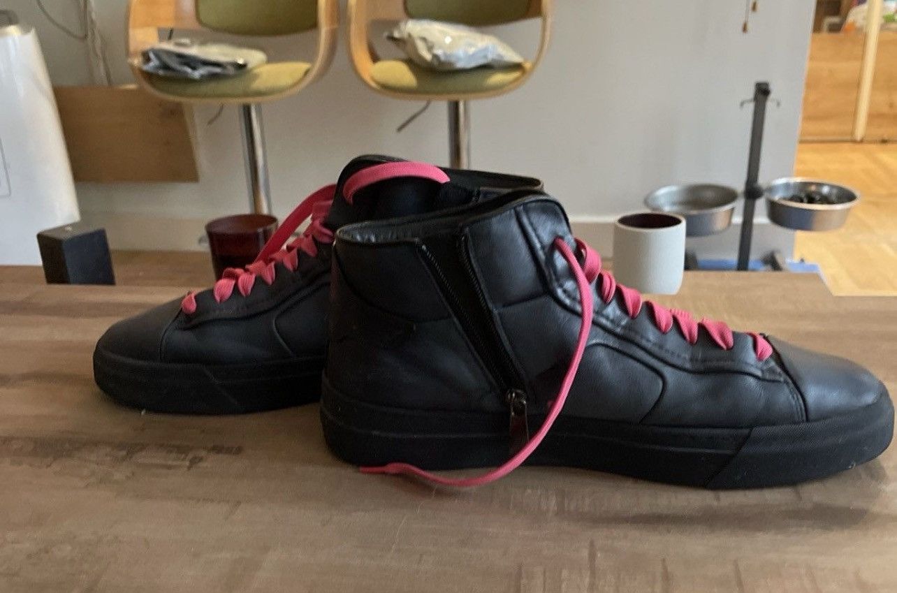 Santoni Santoni sneaker blue black (sole) and pink (laces) Size US 9.5 / EU 42-43 - 3 Thumbnail