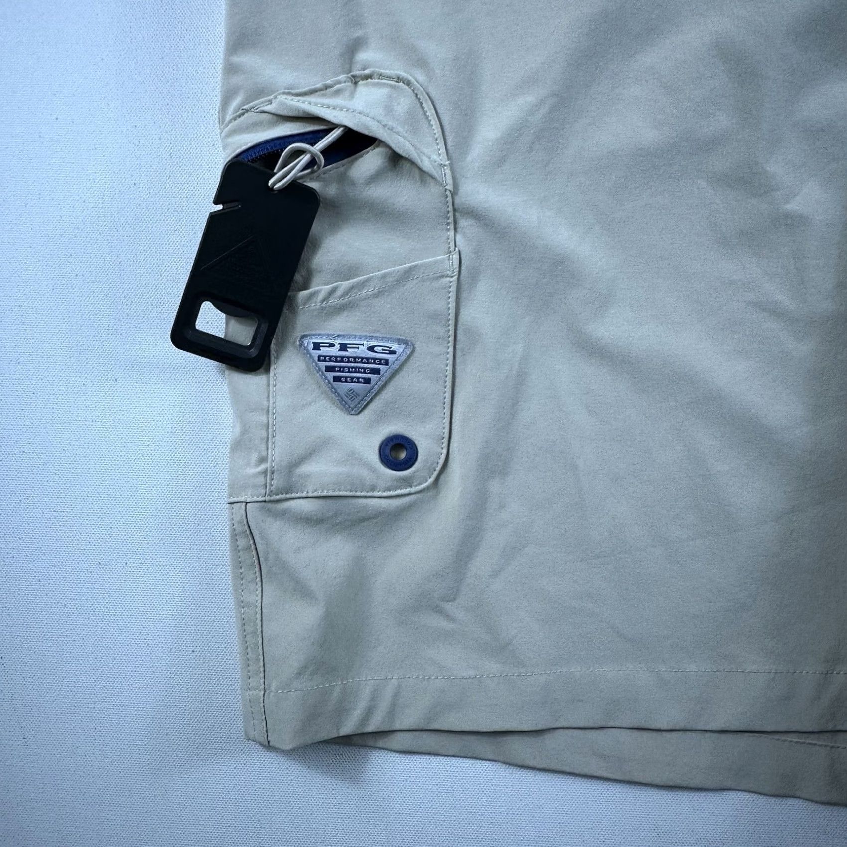 Vintage Columbia PFG Shorts Men’s 48 Beige Terminal Tackle Outdoor Hiking Cargo Holiday? Size US 32 / EU 48 - 3 Thumbnail
