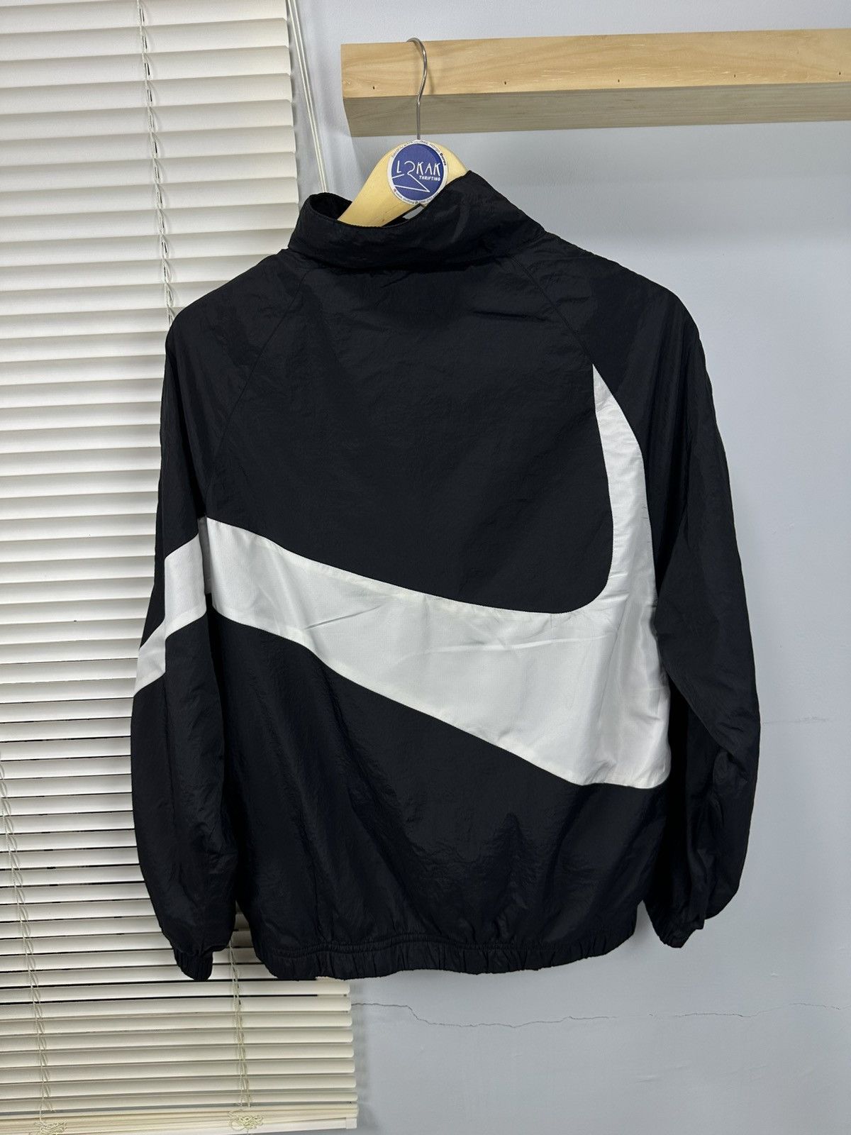 Nike NIKE MEN’S SWOOSH WINDBREAKER Size US M / EU 48-50 / 2 - 12 Thumbnail