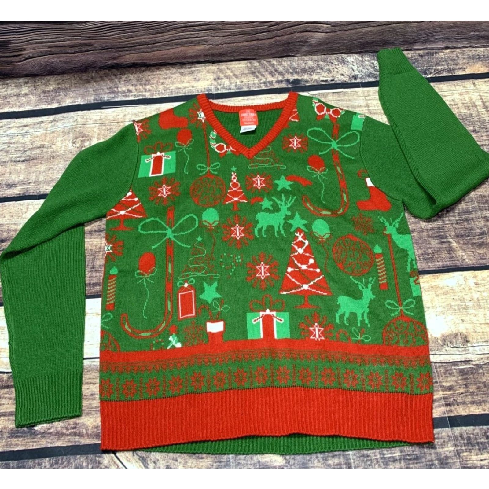 Vintage Ugly Christmas Sweater Shirt Unisex Adults Medium V-Neck Long Sleeve Red Green White Tree Ornament Snow Flakes Pullover Holiday - Size M / US 6-8 / IT 42-44 - 2 Thumbnail