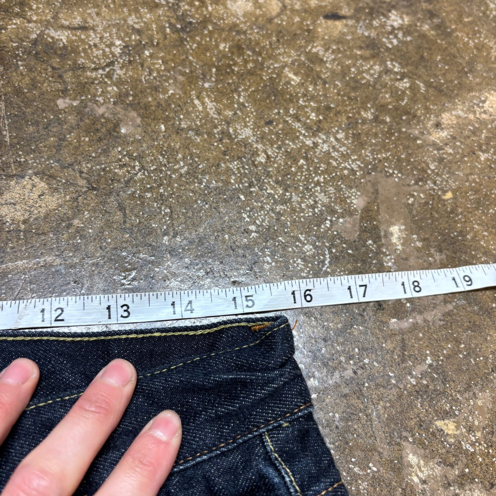Tellason Tellason Elgin Mid Rise Slim Tapered Selvedge Jeans 31x25 Size US 31 - 10 Thumbnail