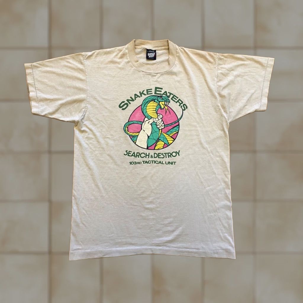 Vintage VTG 1989 Snake Eaters Lorenzo Lamas Movie Promo T-Shirt Mens L Tan 80s 90s Horror Comic Shirt Size US L / EU 52-54 / 3 - 1 Thumbnail