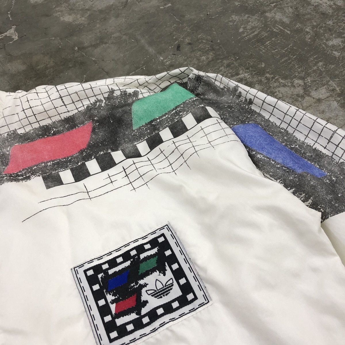 Adidas × Vintage Vintage 90s Adidas Zipper Windbreaker Size US L / EU 52-54 / 3 - 3 Thumbnail