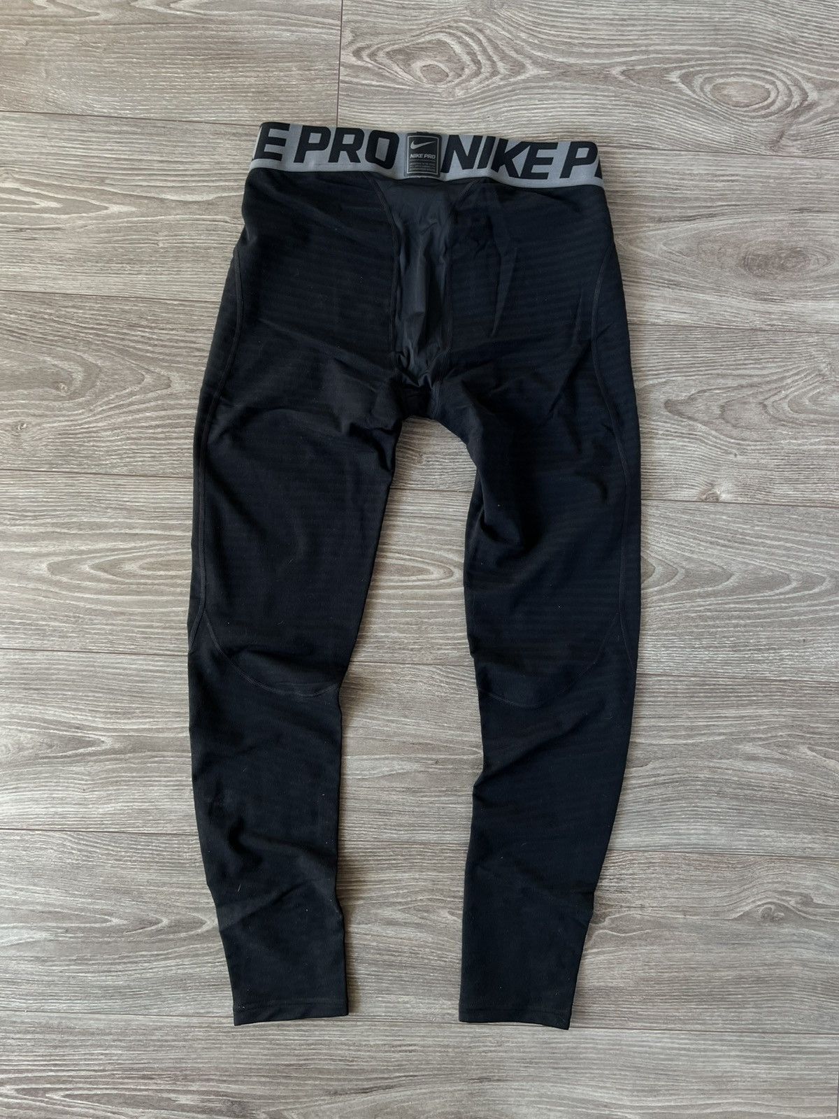 Nike ‼️Nike Pro Combat Dri-Fit Training Spandex Tights Pants‼️ Size US 34 / EU 50 - 18 Thumbnail