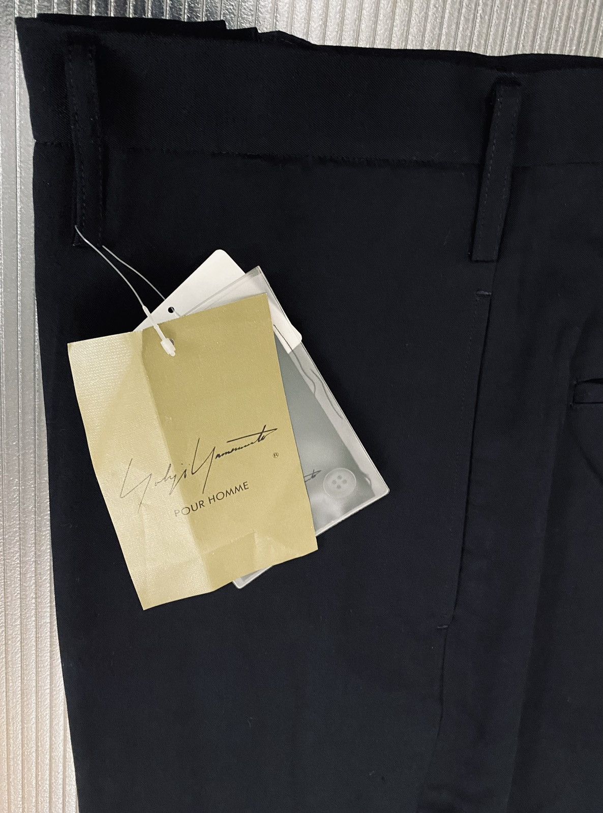 Yohji Yamamoto Yohji Yamamoto 🇯🇵 pour homme Nero dc wool slacks 6 NWT Size US 38 / EU 54 - 9 Thumbnail