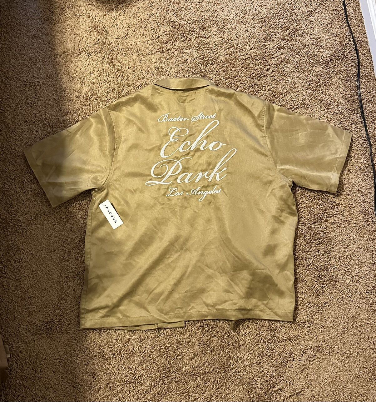 Pacsun Echo Park LA Mustard silk short sleeve button up NWT M Size US M / EU 48-50 / 2 - 1 Thumbnail