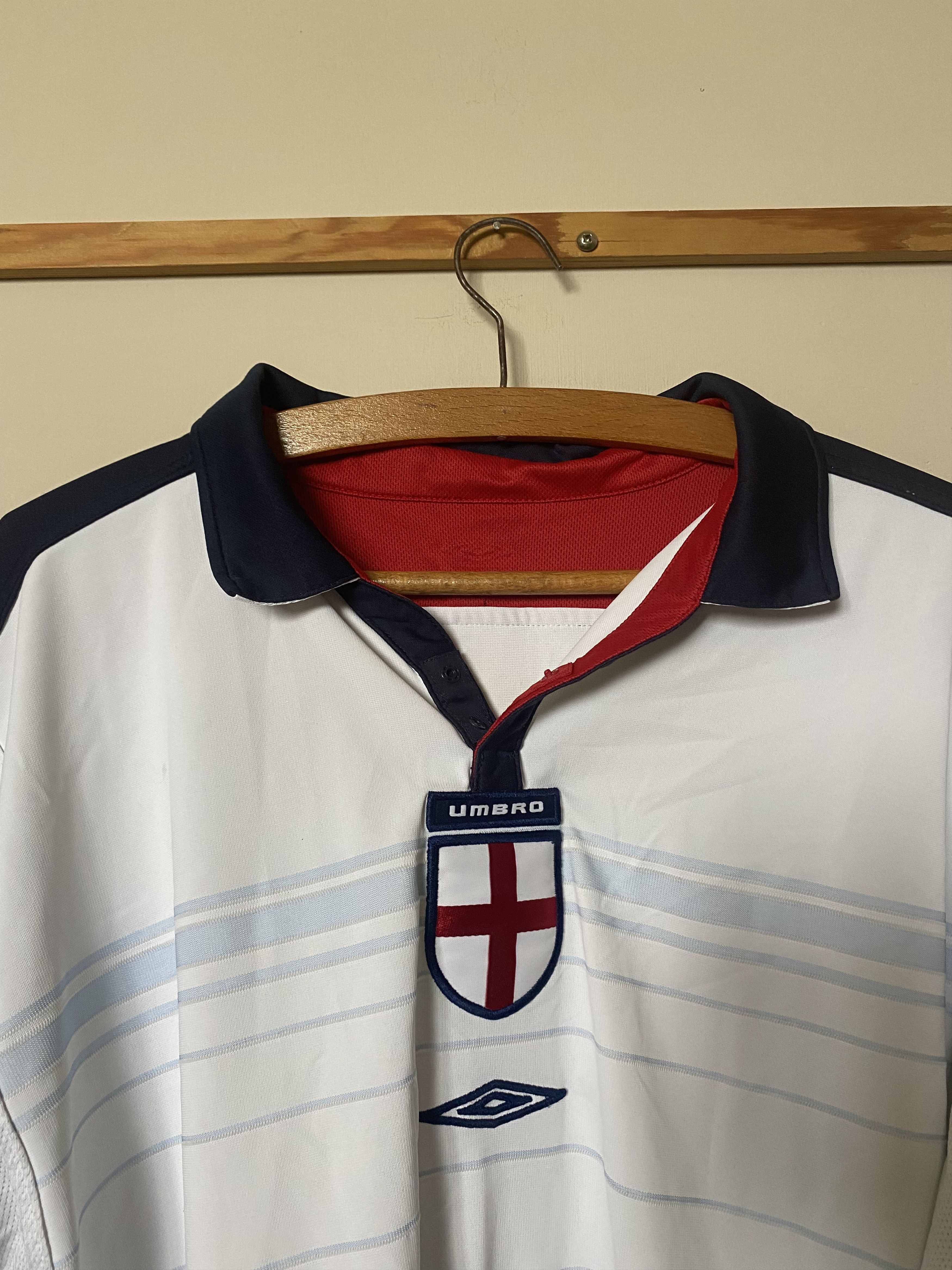 Umbro Vintage ENGLAND - Umbro - 2003 - 2005 - L - UNIQUE Size US L / EU 52-54 / 3 - 3 Thumbnail