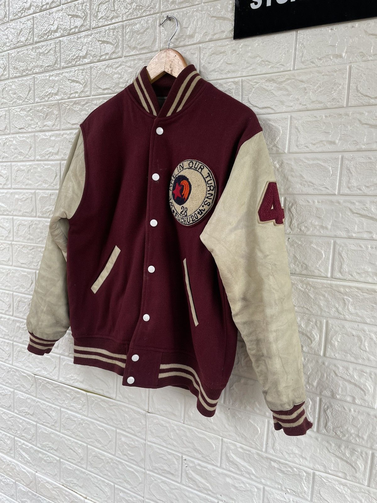 Japanese Brand Vintage Are In Our Varsity Jacket Size US L / EU 52-54 / 3 - 4 Thumbnail