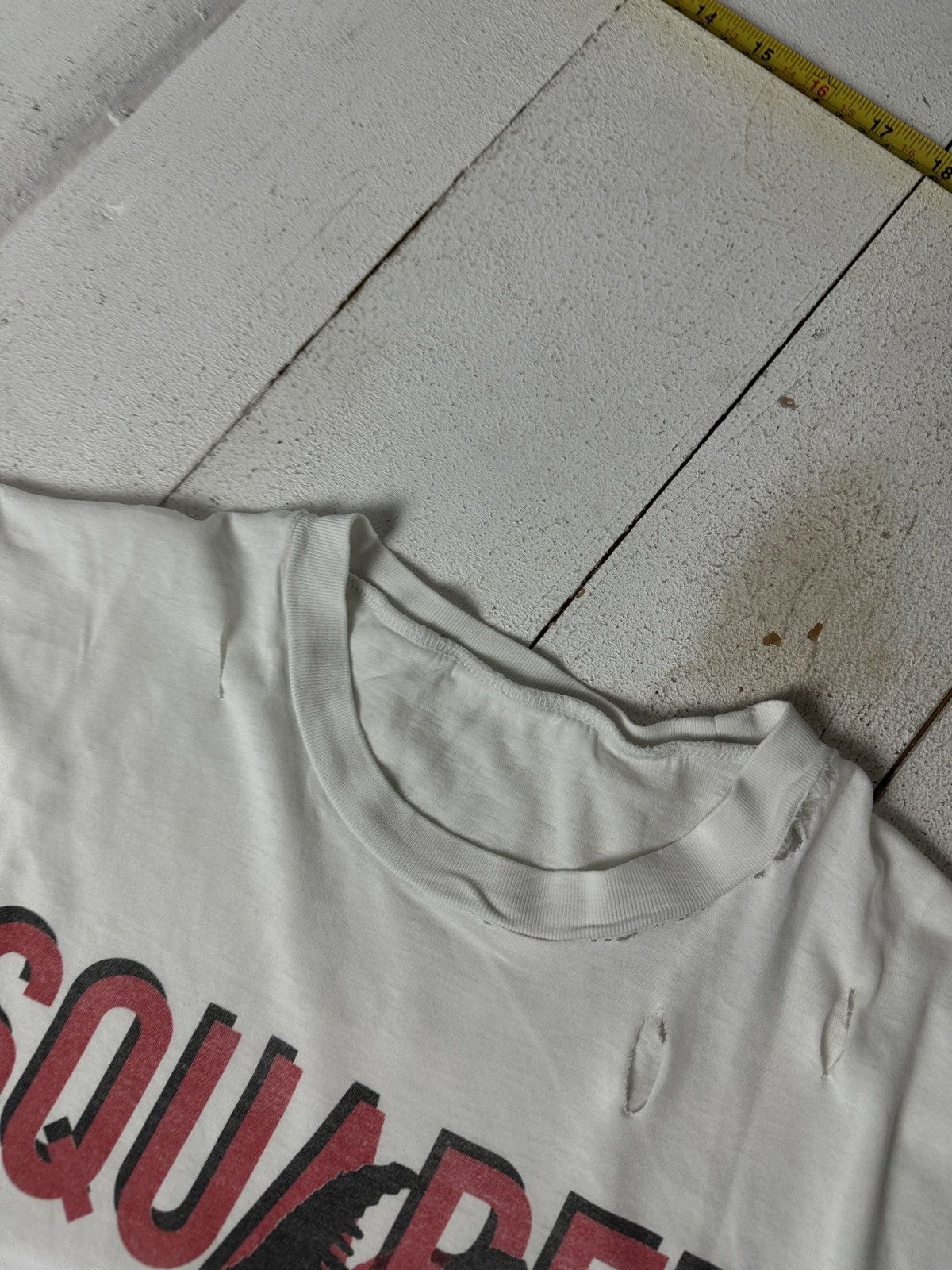 Dsquared2 🚨 Dsquared 2 DISTRESSED BIG LOGO MEN T-SHIRT SHORT SLEEVE Size US XL / EU 56 / 4 - 3 Thumbnail