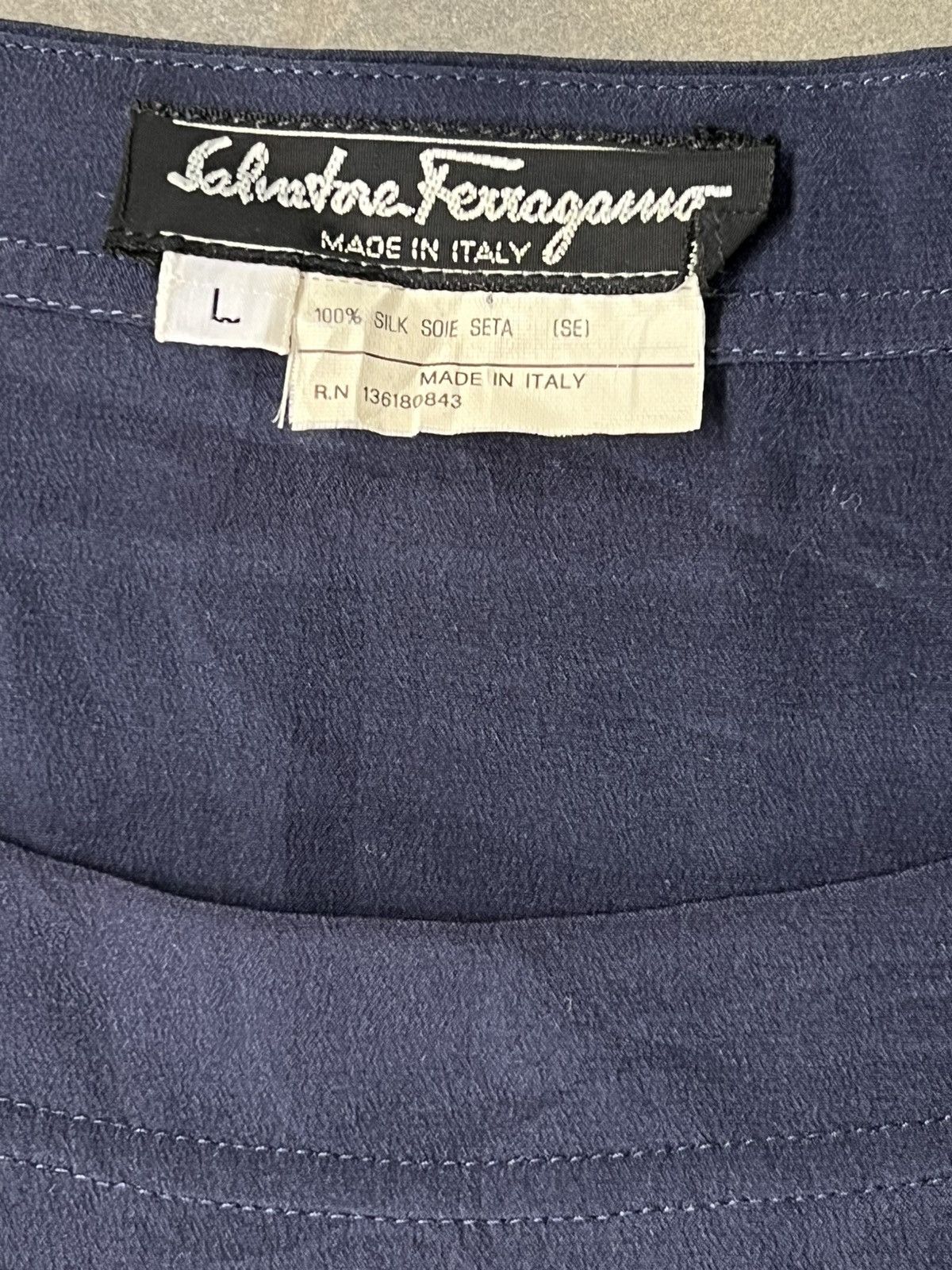Salvatore Ferragamo Salvatore Ferragamo Silk Shirt Size L / US 10 / IT 46 - 10 Thumbnail