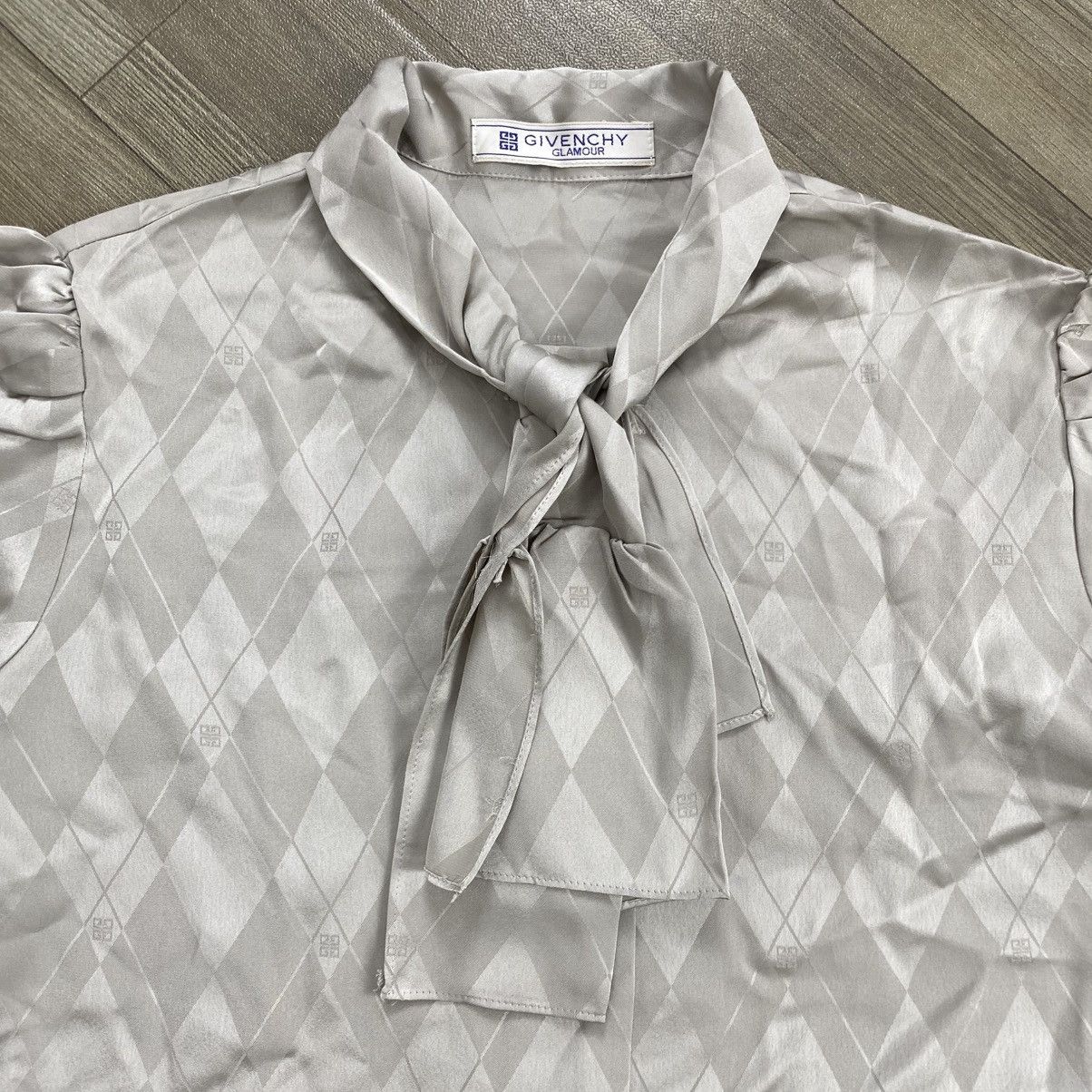 Givenchy Vintage Givenchy Glamour Diamond Jacquard Tie-Neck Blouse Size S / US 4 / IT 40 - 3 Thumbnail