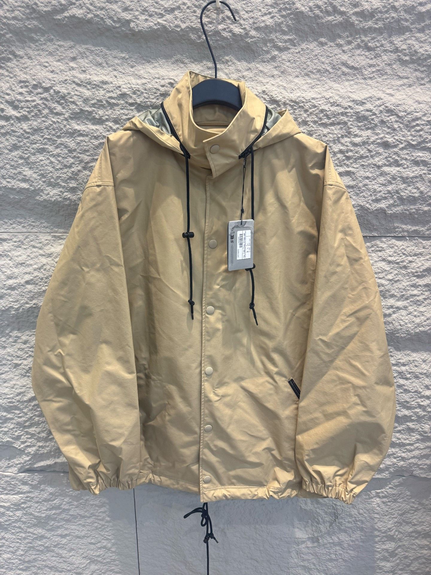 Balenciaga Balenciaga Back Logo Hooded Jacket Beige Size XS / US 0-2 / IT 36-38 - 1 Thumbnail