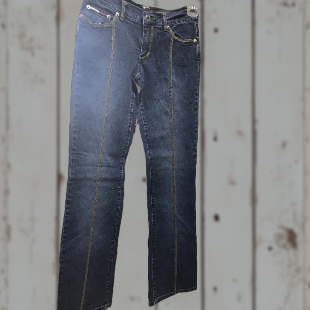 Tommy Hilfiger VINTAGE Tommy Hilfiger Jeans Women's Size 7 Dark Wash Stretch Straight Denim Blue" Size 28" / US 6 / IT 42 - 1 Thumbnail