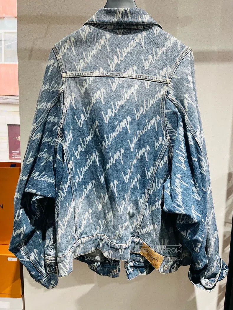 Balenciaga Balenciaga Logo print denim jacket Size XS / US 0-2 / IT 36-38 - 2 Thumbnail