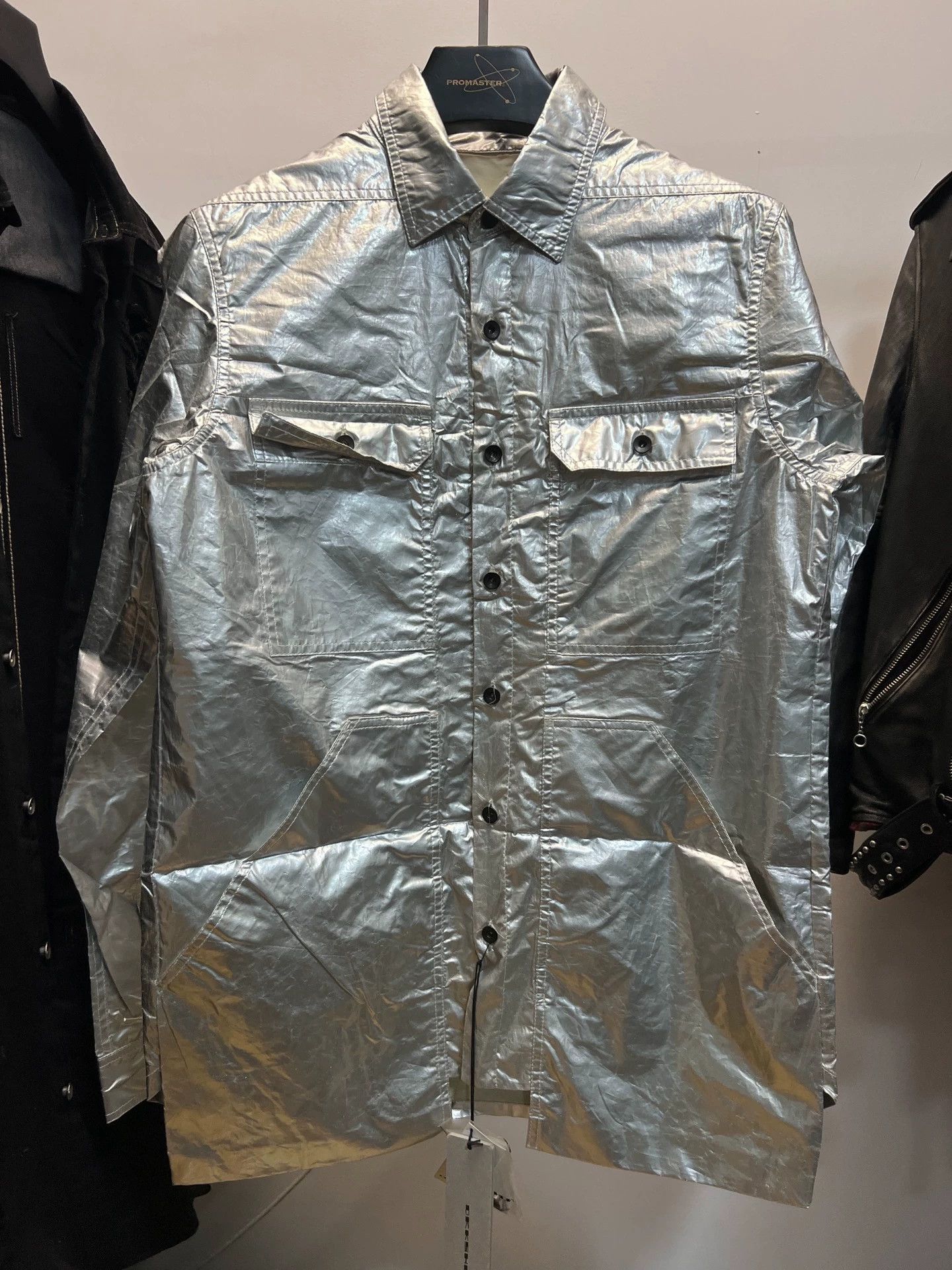 Rick Owens Rick Owens Drkshdw 19ss Metal Silver Shirt Jacket S Size US S / EU 44-46 / 1 - 1 Thumbnail
