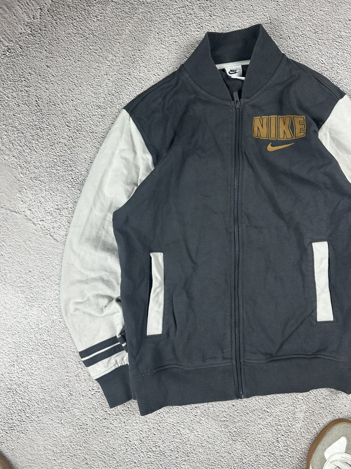 Nike Vintage Nike Bomber Olympic Zip Hoodie Y2K Faded Style Size US S / EU 44-46 / 1 - 4 Thumbnail
