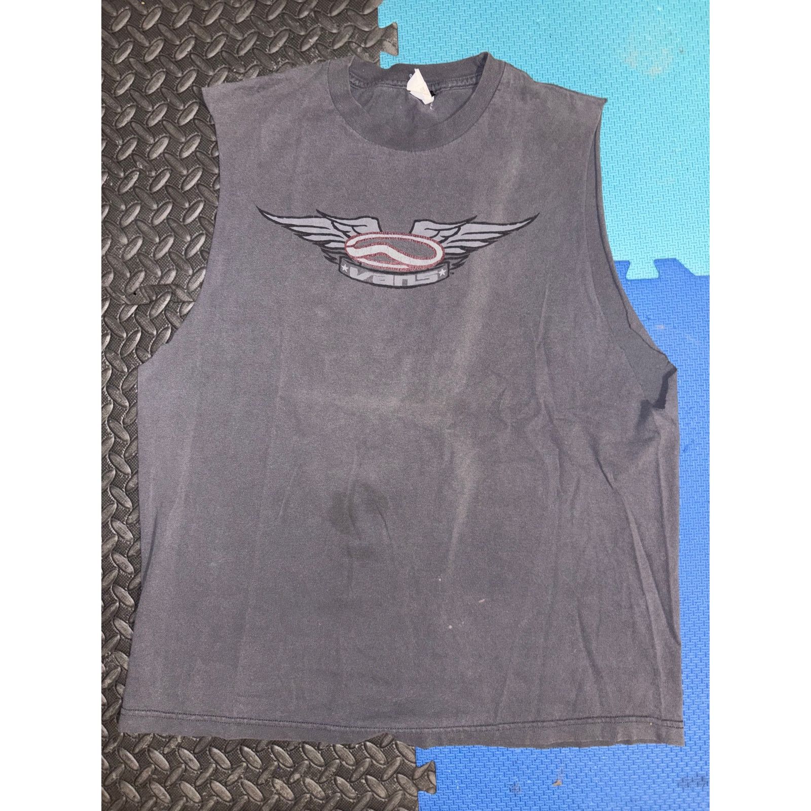 Vans Vintage Vans 90s Y2K shirt cut sleeves XL skate grunge fade Size US XL / EU 56 / 4 - 1 Thumbnail